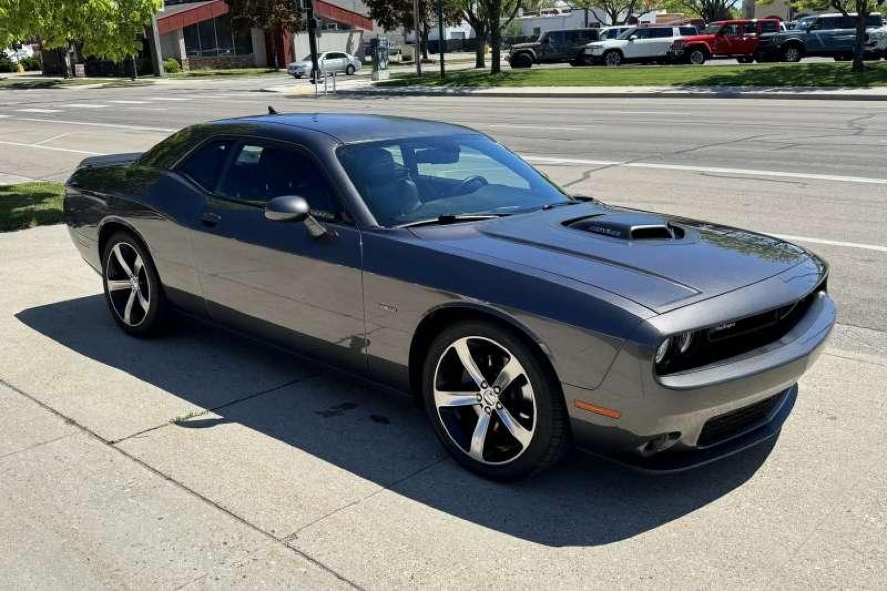2016 Granite Crystal Metallic /Black Dodge Challenger R/T Shaker (2C3CDZBT0GH) with an V8 5.7 Liter HEMI engine, Manual transmission, located at 2304 W. Main St., Boise, ID, 83702, (208) 342-7777, 43.622105, -116.218658 - Rare Manual Transmission R/T Shaker Challenger! Ready To Go! - Photo #2