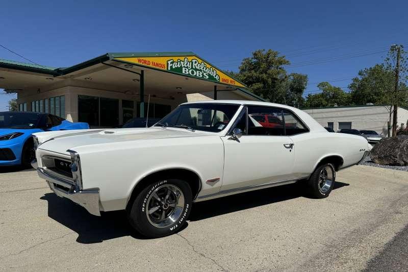 photo of 1966 Pontiac Lemans GTO