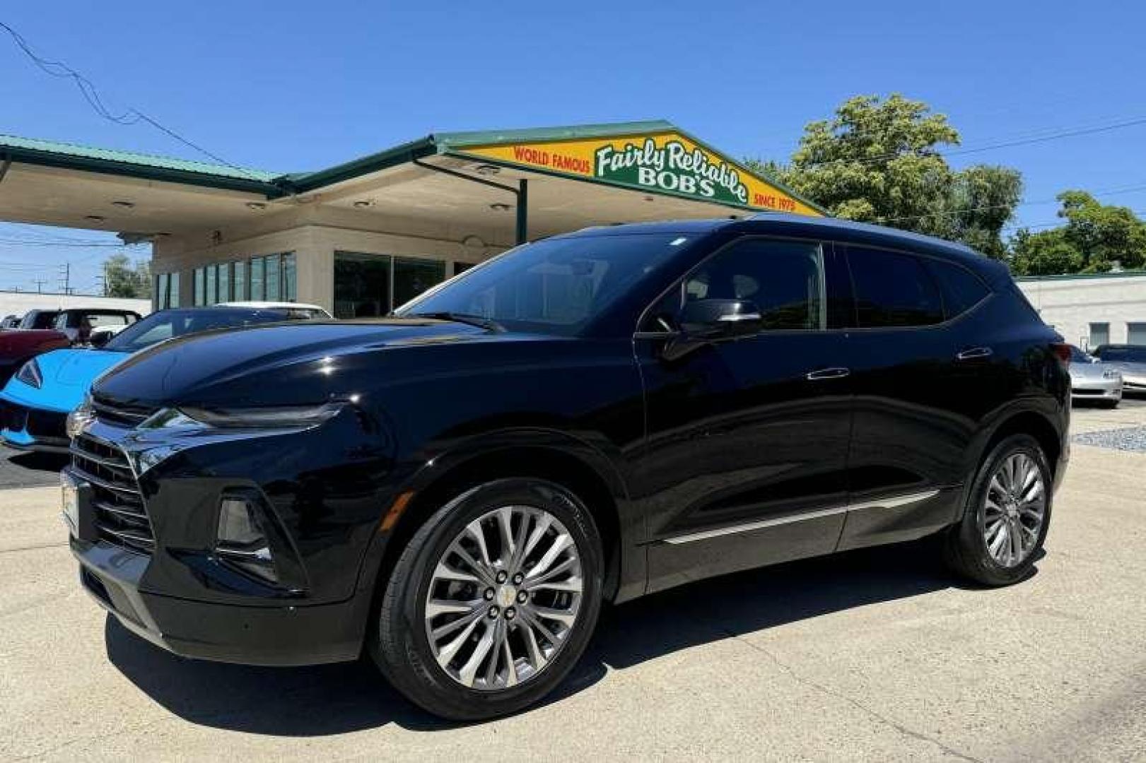 2019 Black /Black Chevrolet Blazer Premier (3GNKBKRS0KS) with an V6 3.6 Liter engine, Automatic 9 Speed transmission, located at 2304 W. Main St., Boise, ID, 83702, (208) 342-7777, 43.622105, -116.218658 - Black On Black And Clean! - Photo#0