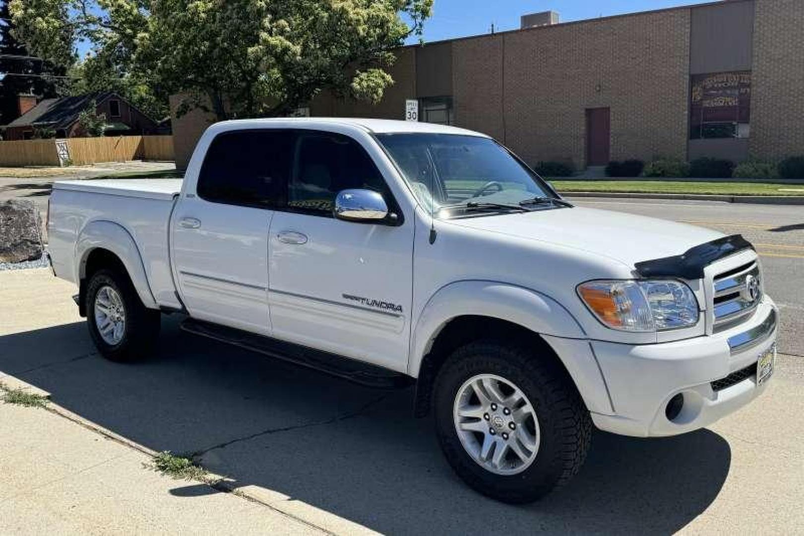 2005 Super White /Tan Toyota Tundra Double Cab SR5 (5TBET341X5S) with an V8 4.7 Liter engine, Automatic transmission, located at 2304 W. Main St., Boise, ID, 83702, (208) 342-7777, 43.622105, -116.218658 - New Tires! Amazing Condition! Hard To Find Toyota! - Photo#2
