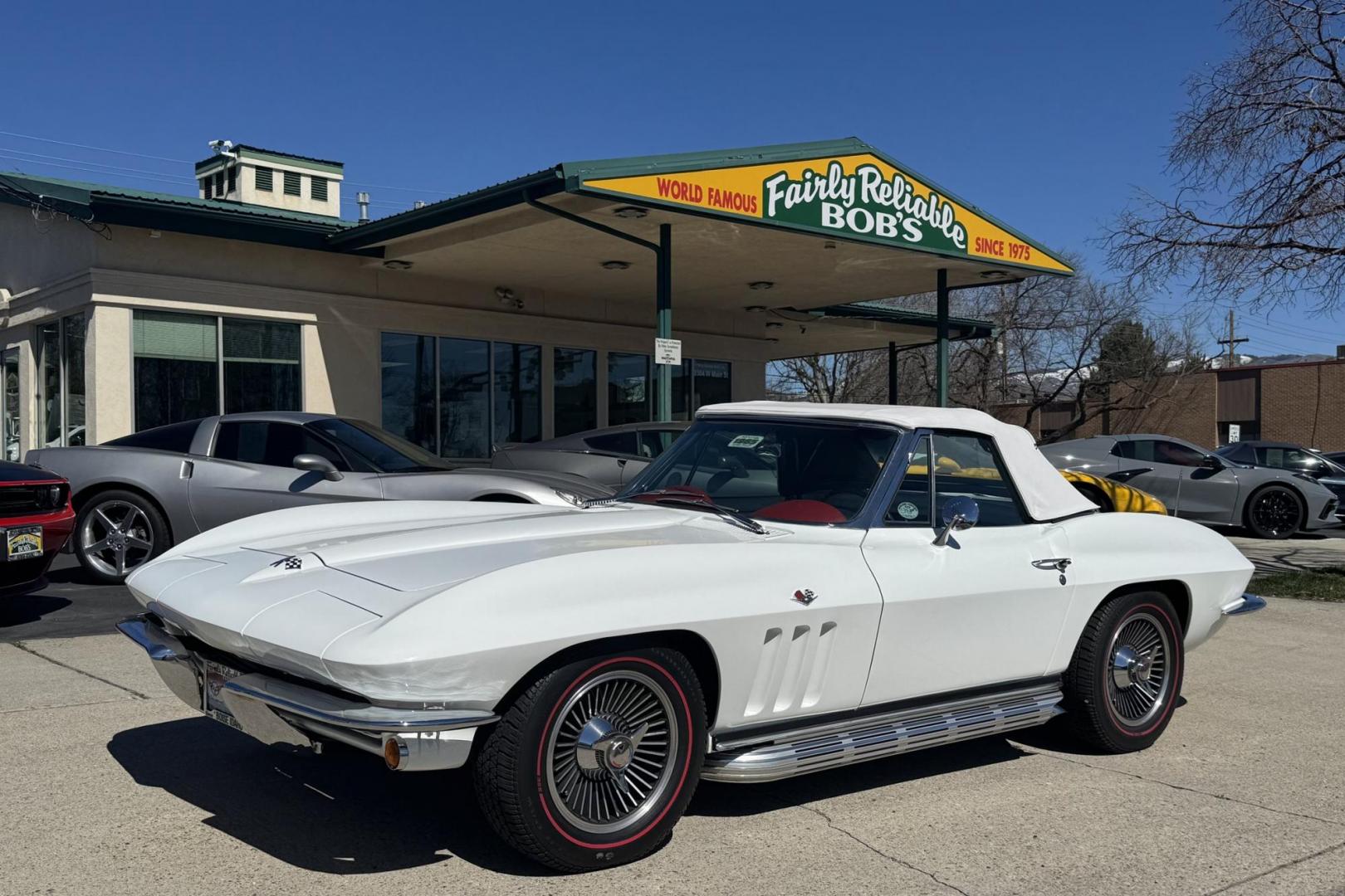 1965 White /White Chevrolet Corvette Convertible (19475S11322) with an V8 327 engine, 4 Speed transmission, located at 2304 W. Main St., Boise, ID, 83702, (208) 342-7777, 43.622105, -116.218658 - 1965 CHEVROLET - Photo#3