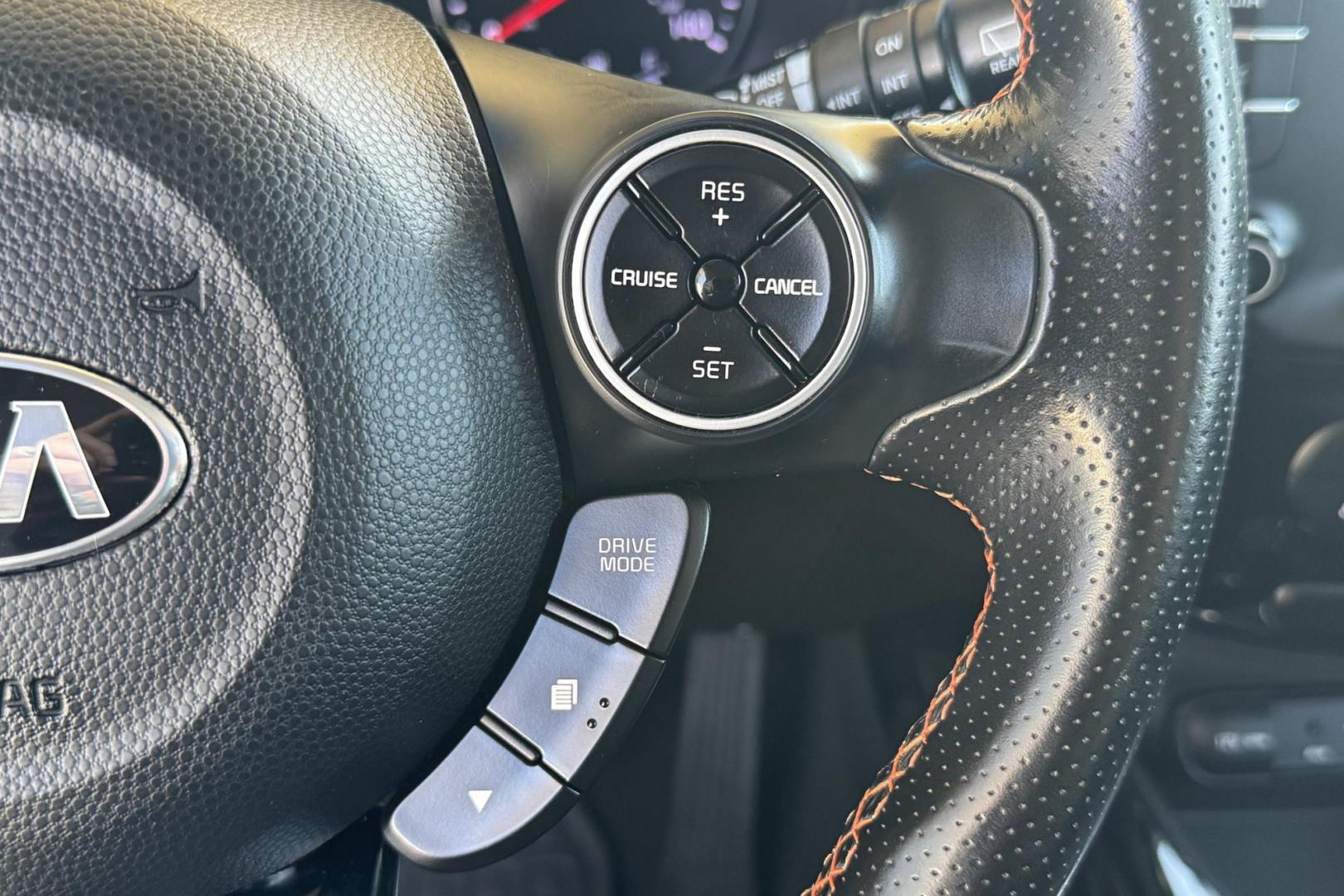 2018 Red /Black KIA Soul ! (KNDJX3AA1J7) with an 4 Cyl 1.6 Liter Turbo engine, Automatic 7 Speed transmission, located at 2304 W. Main St., Boise, ID, 83702, (208) 342-7777, 43.622105, -116.218658 - New Tires! Great Fuel Economy! - Photo#8