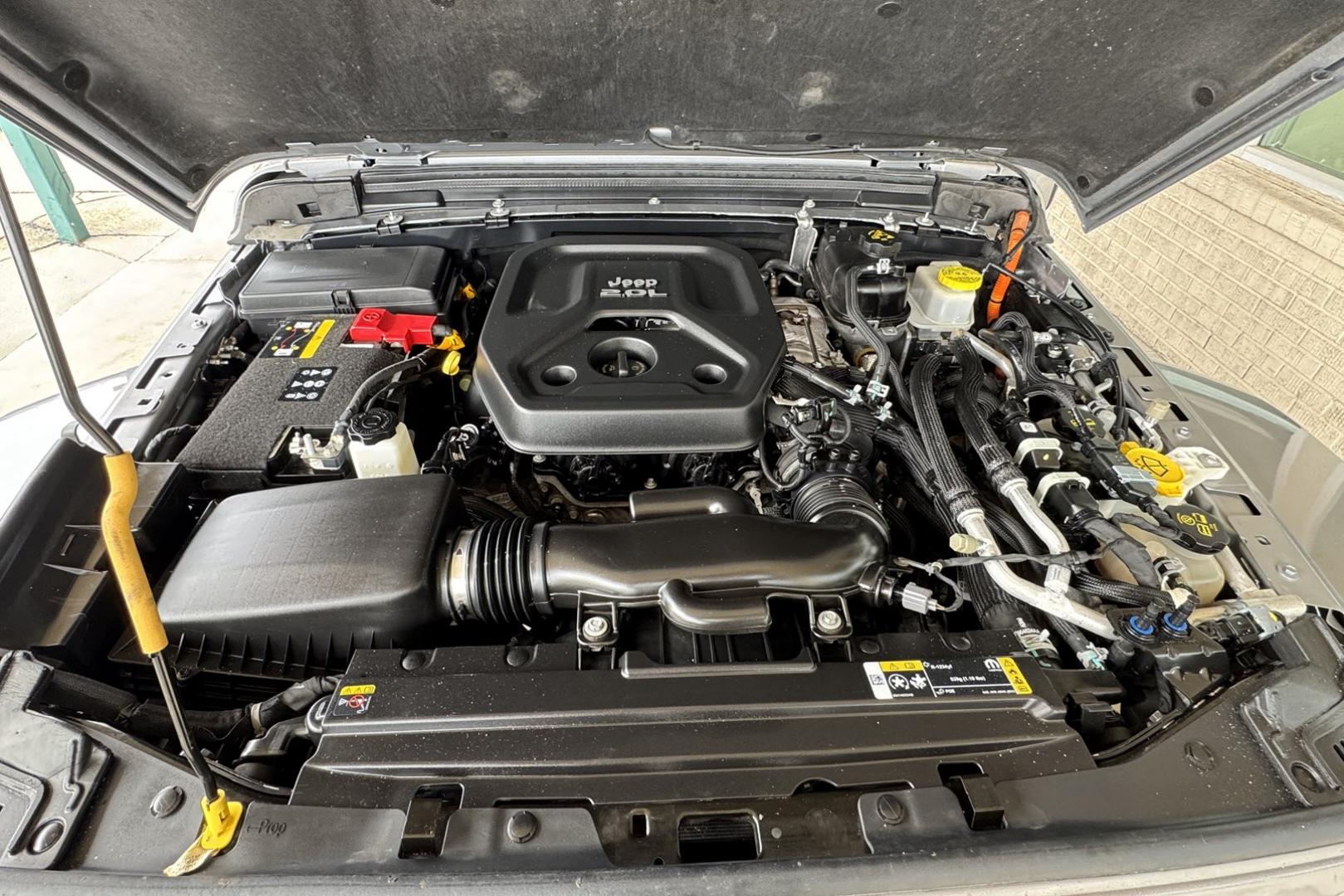 2021 Billet Silver /Black Jeep Wrangler Unlimited 4xe Sahara Unlimited Sahara (1C4JJXP6XMW) with an 2.0L I4 DOHC DI TURBO PHEV engine, Automatic 8 Speed transmission, located at 2304 W. Main St., Boise, ID, 83702, (208) 342-7777, 43.622105, -116.218658 - Enjoy Off Road with the ability to get fuel economy with your daily commute! - Photo#15