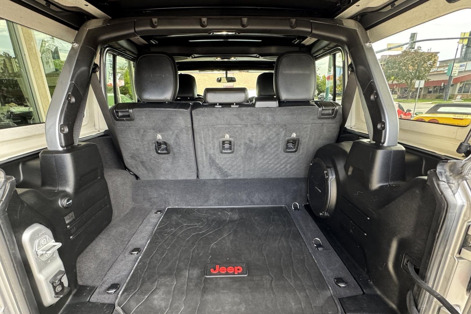 2021 Billet Silver /Black Jeep Wrangler Unlimited 4xe Sahara Unlimited Sahara (1C4JJXP6XMW) with an 2.0L I4 DOHC DI TURBO PHEV engine, Automatic 8 Speed transmission, located at 2304 W. Main St., Boise, ID, 83702, (208) 342-7777, 43.622105, -116.218658 - Enjoy Off Road with the ability to get fuel economy with your daily commute! - Photo#16