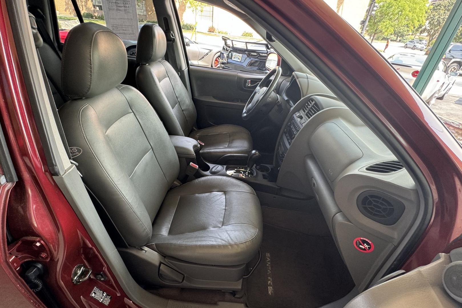 2003 Maroon /Tan Hyundai Santa Fe GLS (KM8SC73EX3U) with an V6 3.5 Liter engine, Automatic 5 Speed transmission, located at 2304 W. Main St., Boise, ID, 83702, (208) 342-7777, 43.622105, -116.218658 - 2003 HYUNDAI - Photo#17