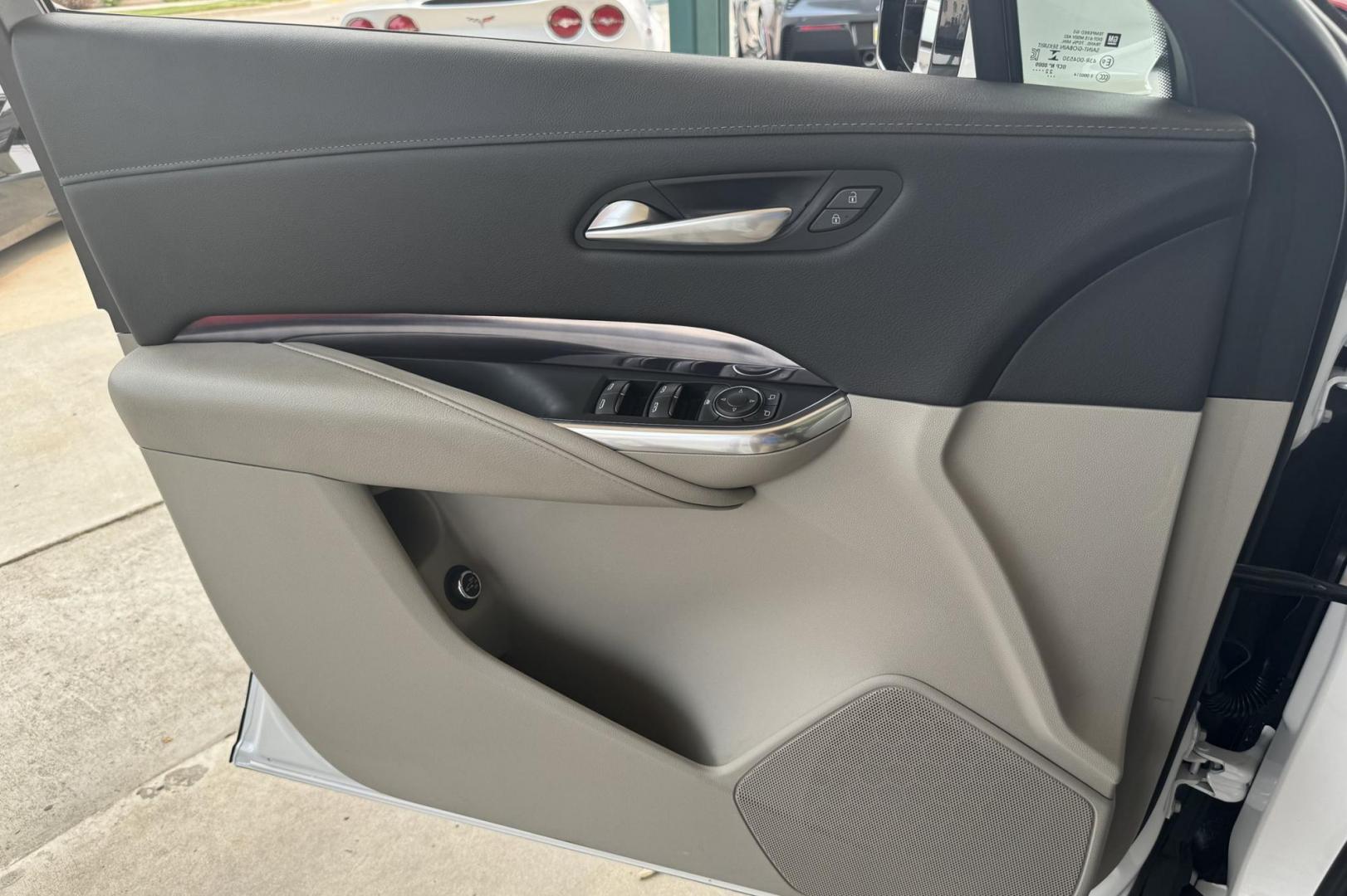 2023 White Diamond Pearl /Cashmere Cadillac XT4 AWD Luxury (1GYFZBR45PF) with an 4 Cyl 2.0 Liter Turbo engine, Automatic 9 Speed transmission, located at 2304 W. Main St., Boise, ID, 83702, (208) 342-7777, 43.622105, -116.218658 - 2023 CADILLAC - Photo#15