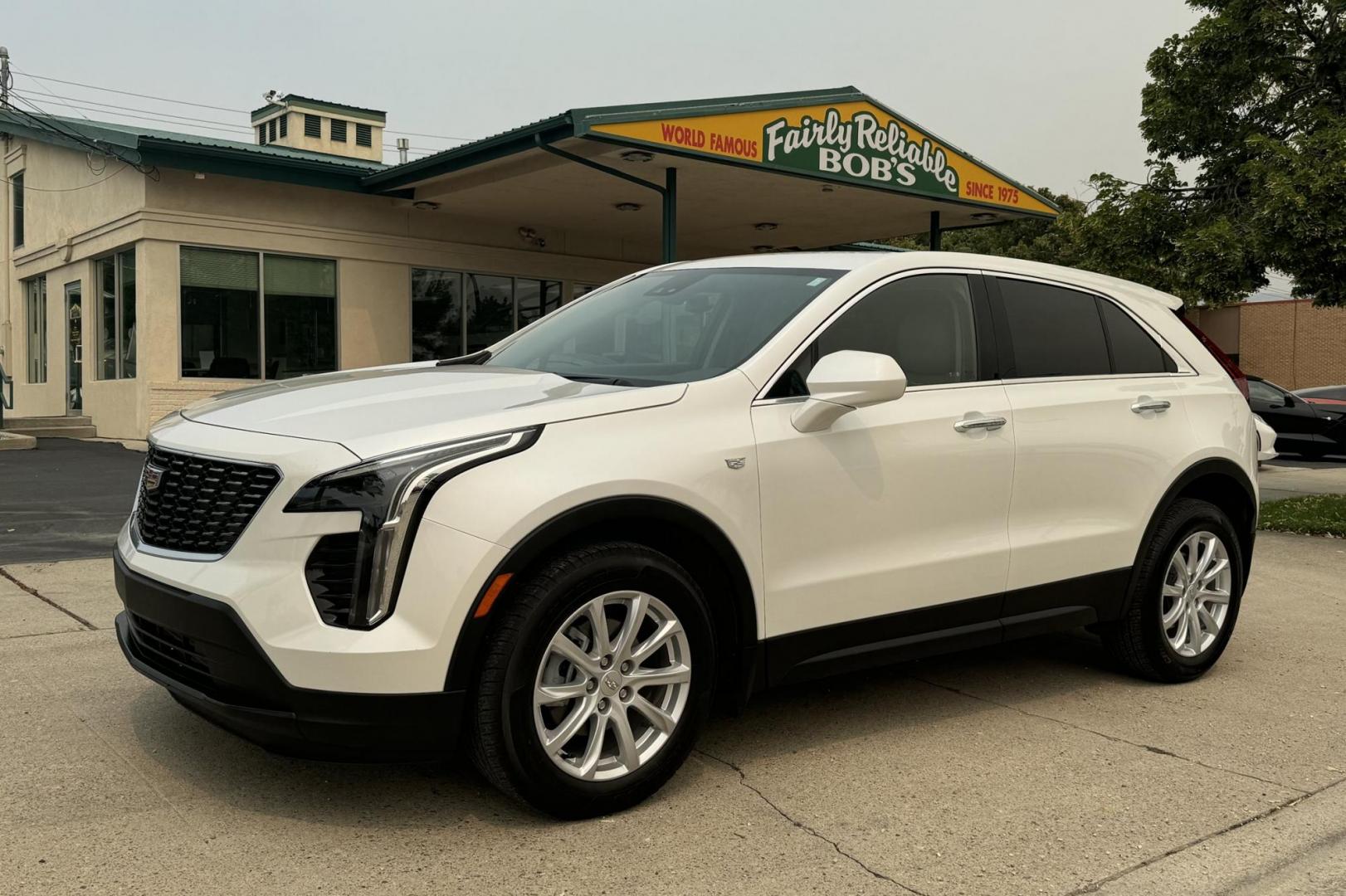 2023 White Diamond Pearl /Cashmere Cadillac XT4 AWD Luxury (1GYFZBR45PF) with an 4 Cyl 2.0 Liter Turbo engine, Automatic 9 Speed transmission, located at 2304 W. Main St., Boise, ID, 83702, (208) 342-7777, 43.622105, -116.218658 - 2023 CADILLAC - Photo#0