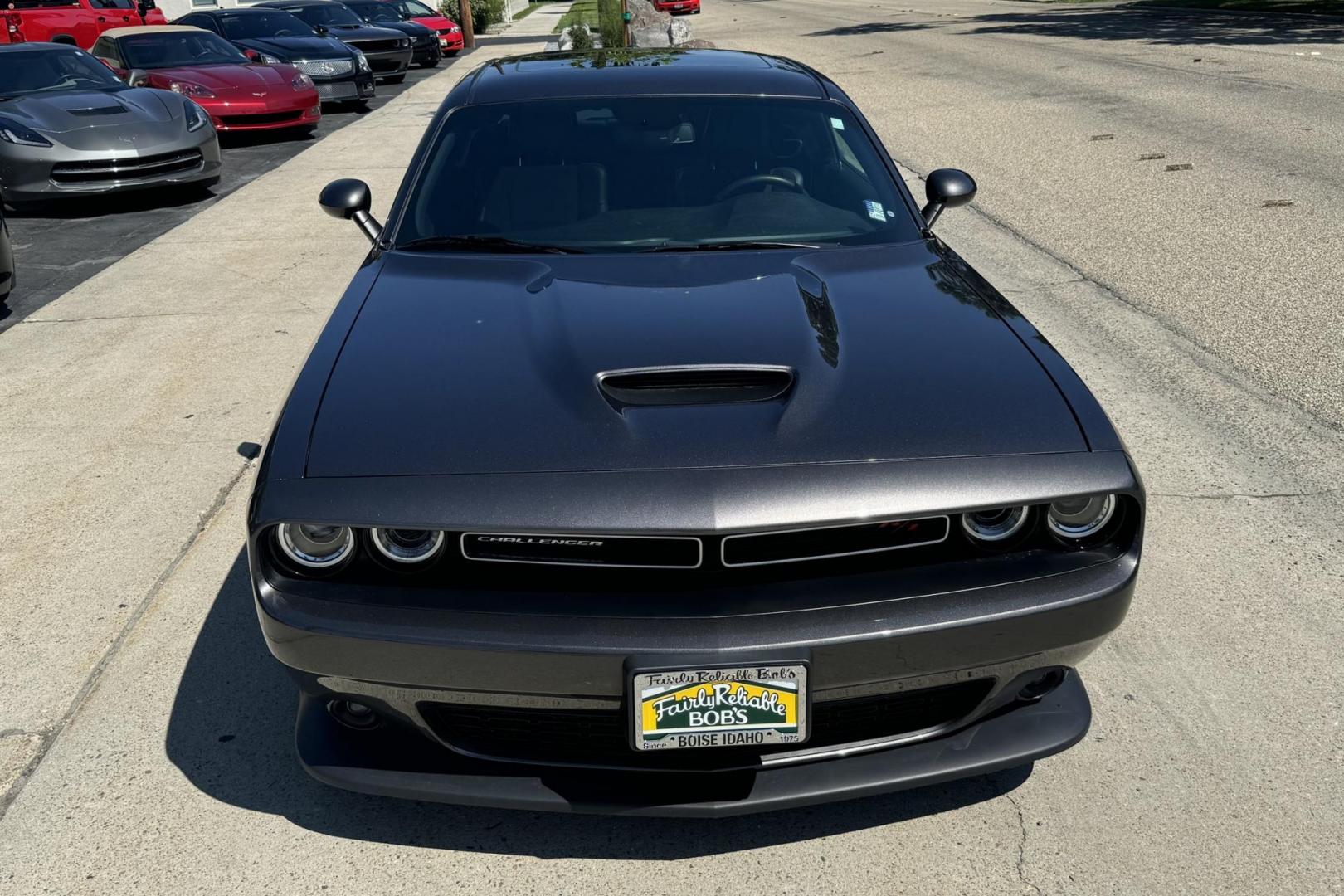 2019 Maximum Steel Metallic /Black Dodge Challenger R/T Plus (2C3CDZBT9KH) with an 5.7L V8 OHV 16V engine, Automatic 8 Speed transmission, located at 2304 W. Main St., Boise, ID, 83702, (208) 342-7777, 43.622105, -116.218658 - Photo#3