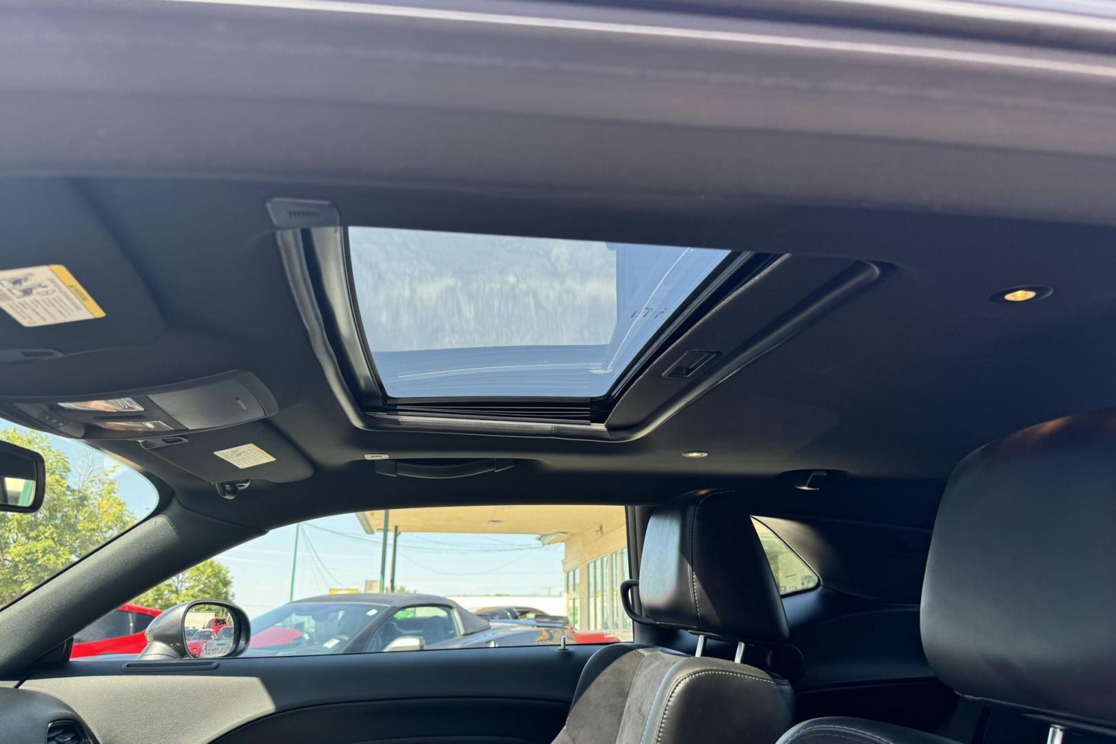 2019 Maximum Steel Metallic /Black Dodge Challenger R/T Plus (2C3CDZBT9KH) with an 5.7L V8 OHV 16V engine, Automatic 8 Speed transmission, located at 2304 W. Main St., Boise, ID, 83702, (208) 342-7777, 43.622105, -116.218658 - Photo#7