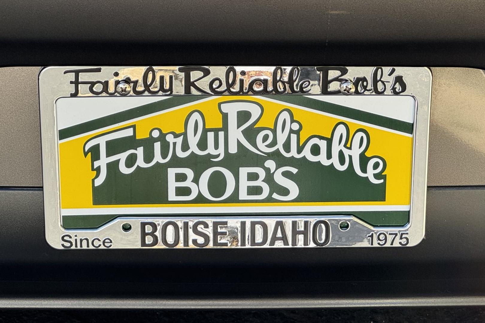 2019 Maximum Steel Metallic /Black Dodge Challenger R/T Plus (2C3CDZBT9KH) with an V8 5.7 Liter Hemi engine, Automatic 8 Speed transmission, located at 2304 W. Main St., Boise, ID, 83702, (208) 342-7777, 43.622105, -116.218658 - Stunning 18,600 Mile Challenger! - Photo#23