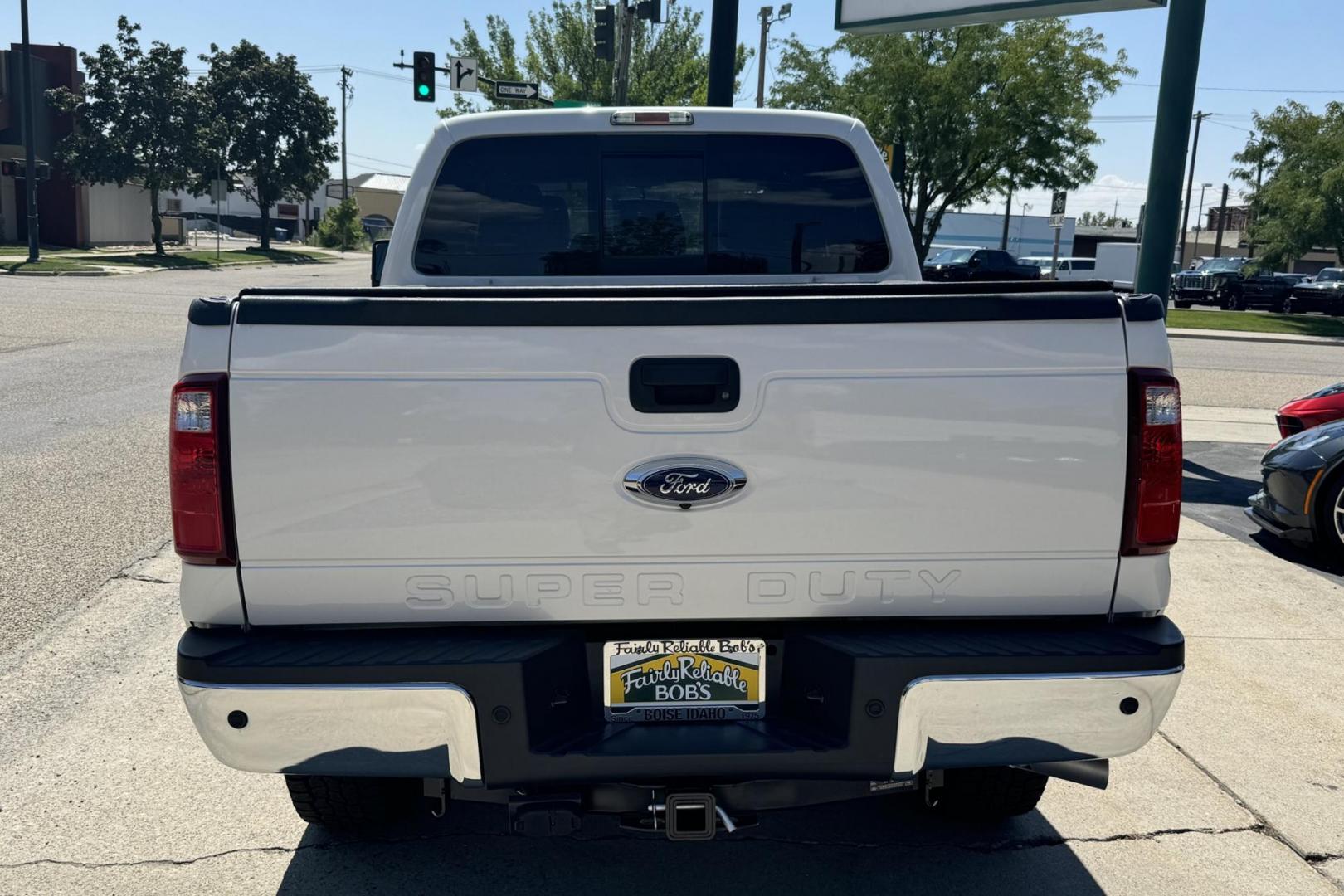 2013 White Platinum Metallic Tri-Coat /Black Ford F-350 SD Lariat (1FT8W3BT5DE) with an V8 6.7 Liter Turbo Diesel engine, Automatic 6 Speed transmission, located at 2304 W. Main St., Boise, ID, 83702, (208) 342-7777, 43.622105, -116.218658 - Photo#1