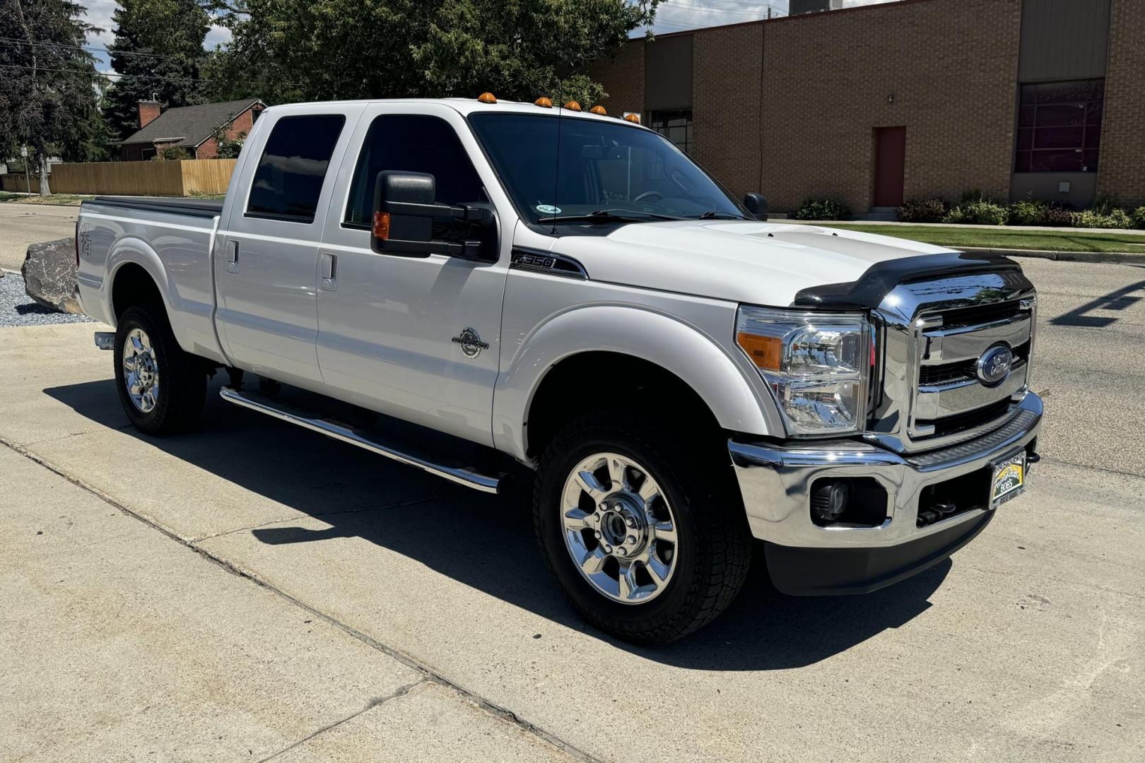 2013 White Platinum Metallic Tri-Coat /Black Ford F-350 SD Lariat (1FT8W3BT5DE) with an V8 6.7 Liter Turbo Diesel engine, Automatic 6 Speed transmission, located at 2304 W. Main St., Boise, ID, 83702, (208) 342-7777, 43.622105, -116.218658 - Photo#3