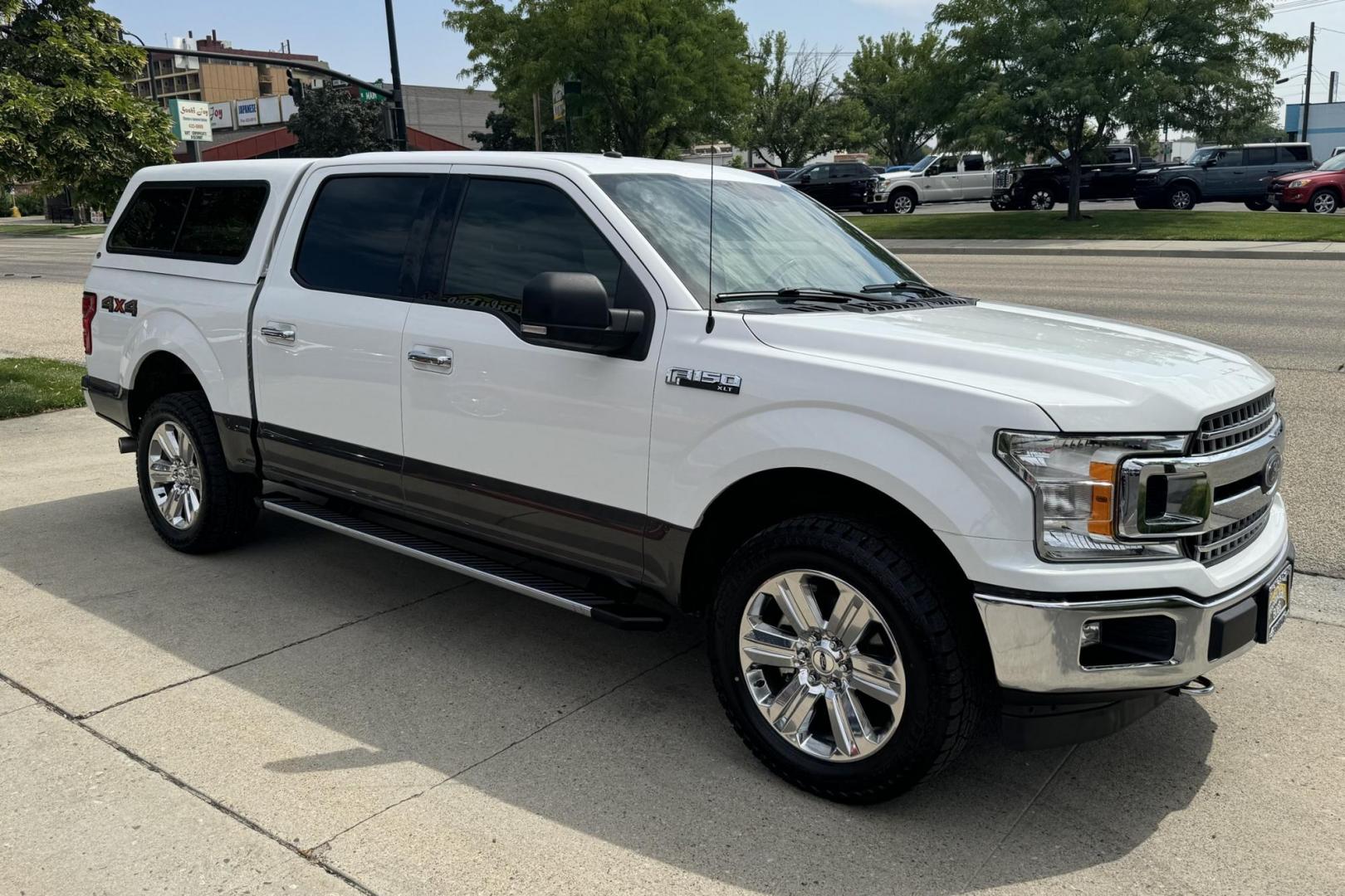 2018 Oxford White /Gray Ford F-150 (1FTEW1E5XJF) with an V8 5.0 Liter engine, Automatic 10 Speed transmission, located at 2304 W. Main St., Boise, ID, 83702, (208) 342-7777, 43.622105, -116.218658 - 2018 Ford F-150 SuperCrew XLT 4x4 - Photo#1