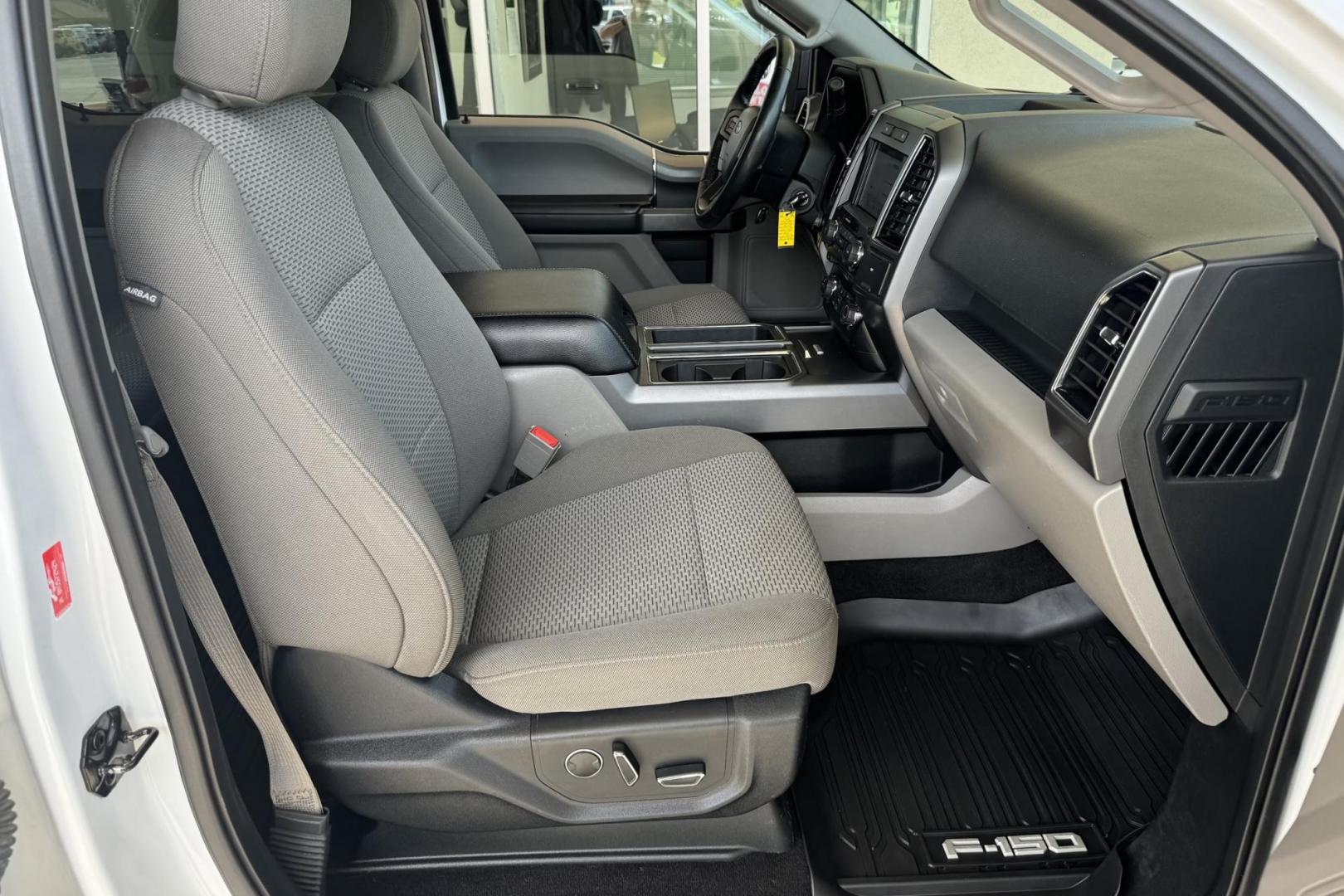 2018 Oxford White /Gray Ford F-150 (1FTEW1E5XJF) with an V8 5.0 Liter engine, Automatic 10 Speed transmission, located at 2304 W. Main St., Boise, ID, 83702, (208) 342-7777, 43.622105, -116.218658 - 2018 Ford F-150 SuperCrew XLT 4x4 - Photo#11