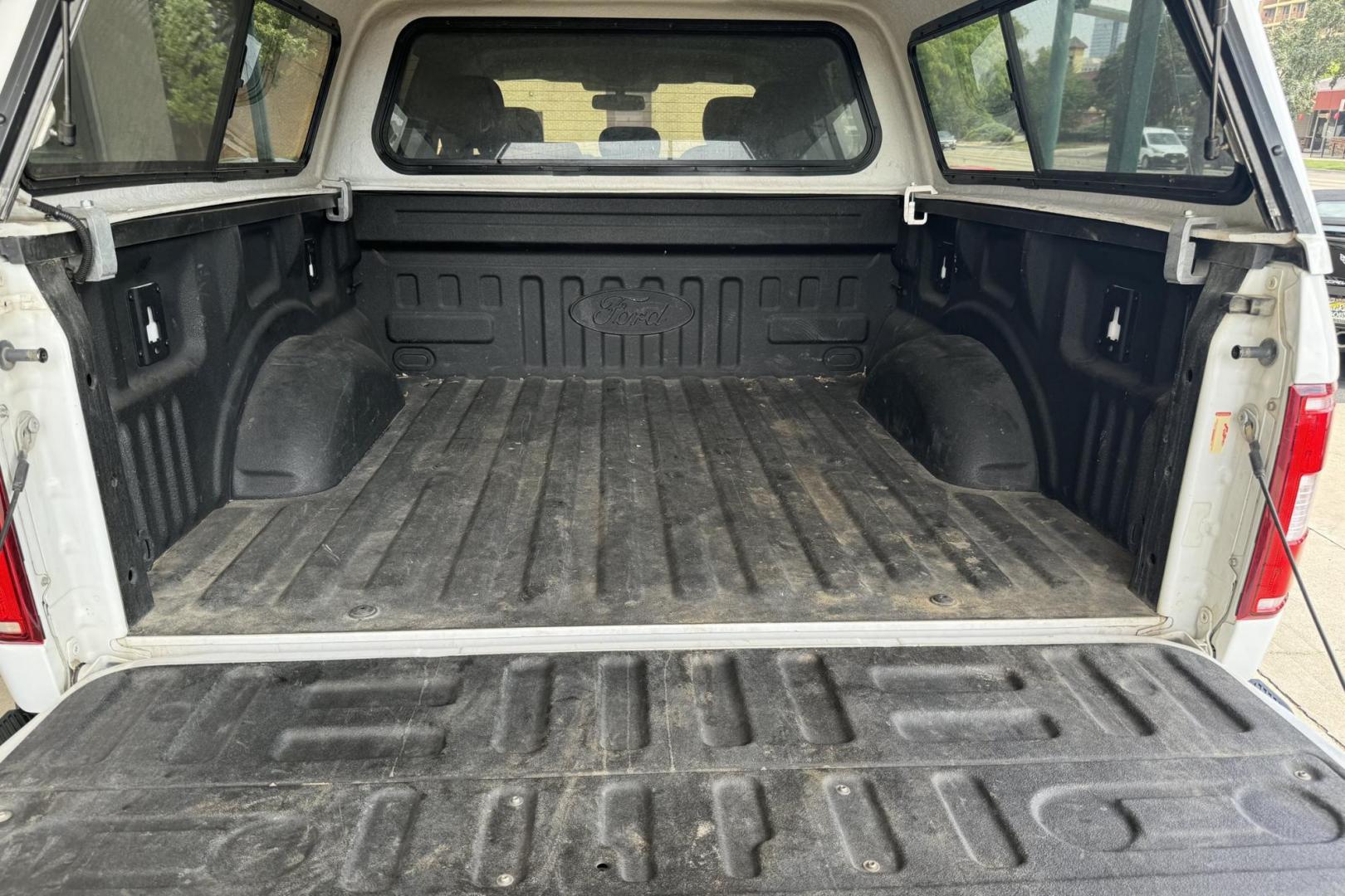 2018 Oxford White /Gray Ford F-150 (1FTEW1E5XJF) with an V8 5.0 Liter engine, Automatic 10 Speed transmission, located at 2304 W. Main St., Boise, ID, 83702, (208) 342-7777, 43.622105, -116.218658 - 2018 Ford F-150 SuperCrew XLT 4x4 - Photo#14