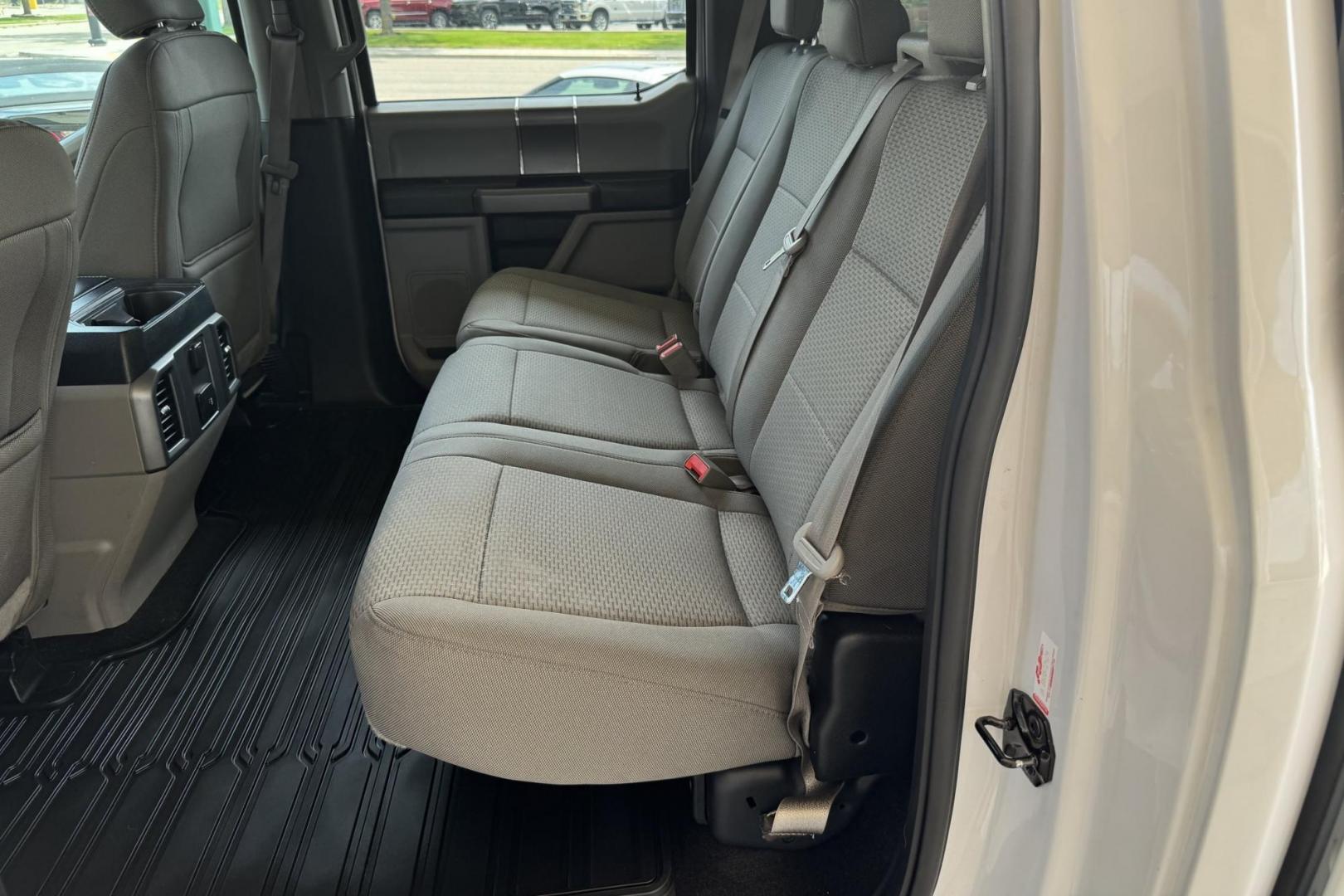 2018 Oxford White /Gray Ford F-150 (1FTEW1E5XJF) with an V8 5.0 Liter engine, Automatic 10 Speed transmission, located at 2304 W. Main St., Boise, ID, 83702, (208) 342-7777, 43.622105, -116.218658 - 2018 Ford F-150 SuperCrew XLT 4x4 - Photo#5