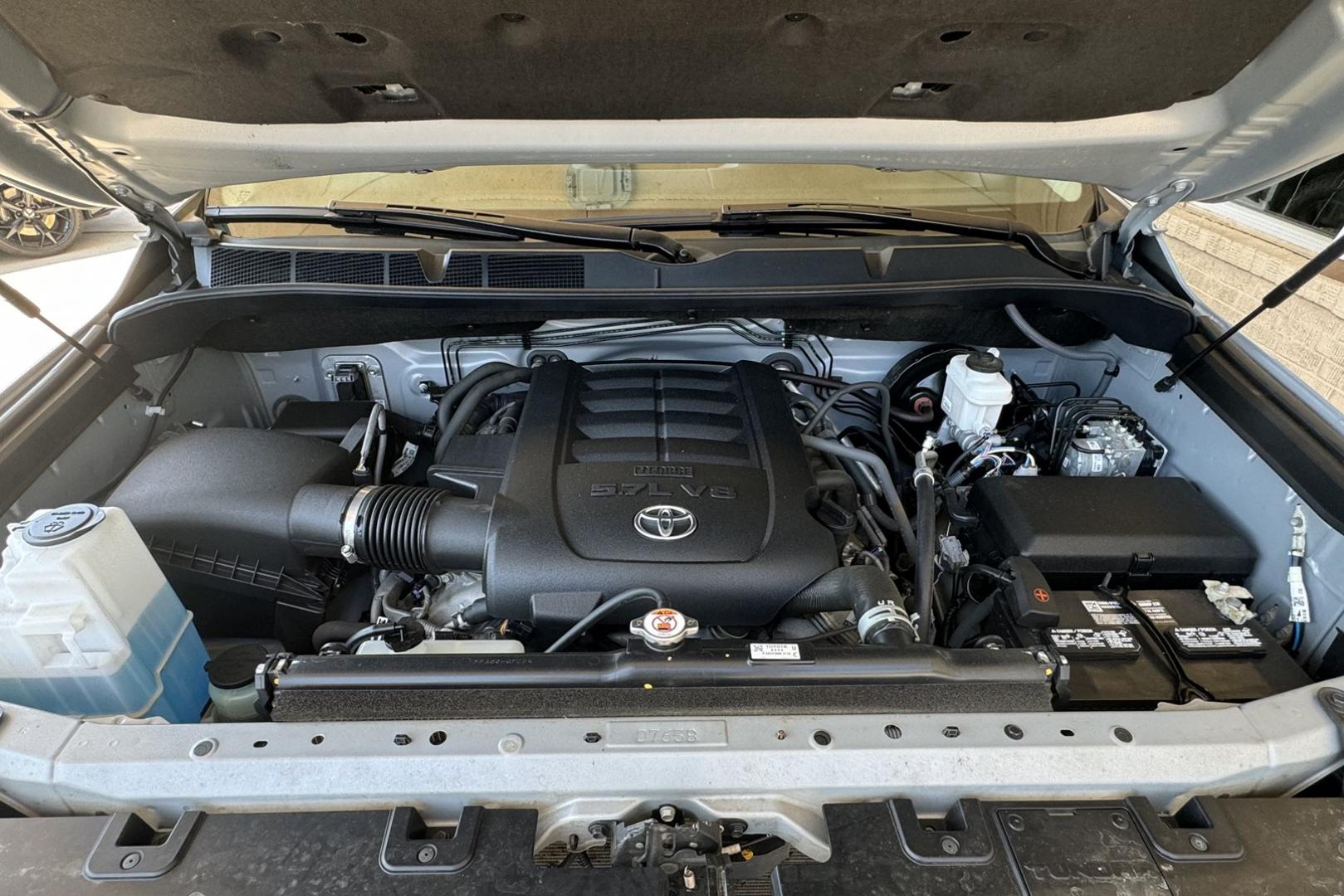 2021 Lunar Rock /Black Toyota Tundra SR5 (5TFDY5F18MX) with an V8 5.7 Liter engine, Automatic transmission, located at 2304 W. Main St., Boise, ID, 83702, (208) 342-7777, 43.622105, -116.218658 - Photo#16