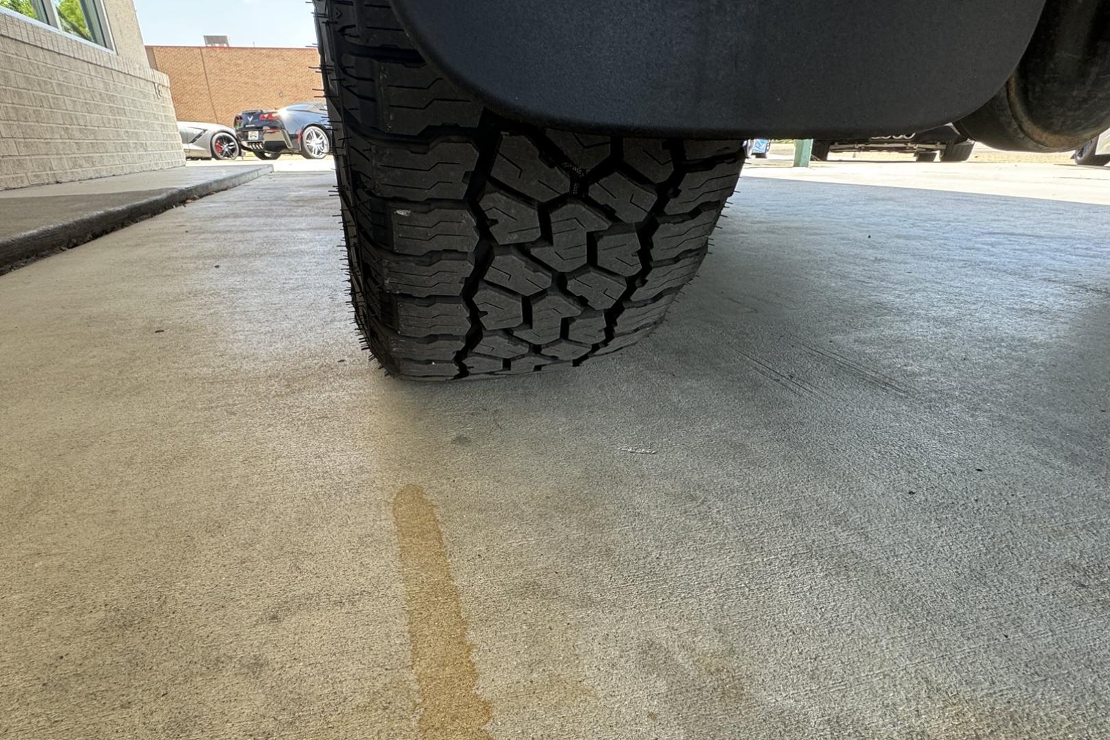 2021 Lunar Rock /Black Toyota Tundra SR5 (5TFDY5F18MX) with an V8 5.7 Liter engine, Automatic transmission, located at 2304 W. Main St., Boise, ID, 83702, (208) 342-7777, 43.622105, -116.218658 - Photo#17