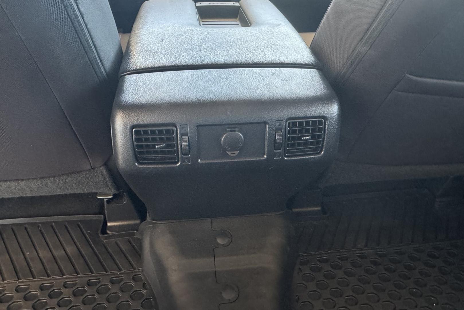 2021 Lunar Rock /Black Toyota Tundra SR5 (5TFDY5F18MX) with an V8 5.7 Liter engine, Automatic transmission, located at 2304 W. Main St., Boise, ID, 83702, (208) 342-7777, 43.622105, -116.218658 - Photo#8