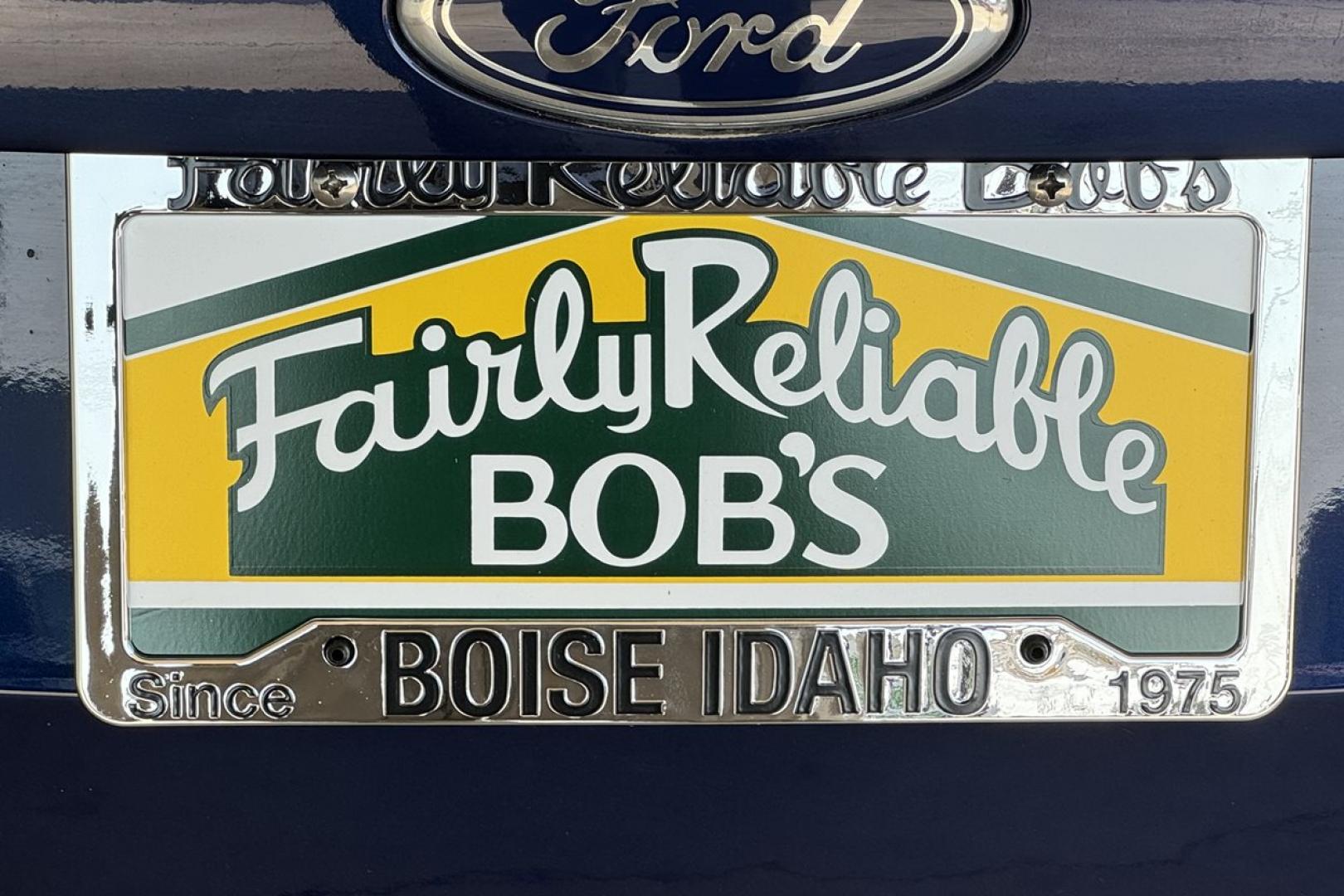 2016 Blue /Gray Ford C-Max Hybrid SE (1FADP5AU7GL) with an 4 Cyl 2.0 Liter Hybrid engine, Automatic transmission, located at 2304 W. Main St., Boise, ID, 83702, (208) 342-7777, 43.622105, -116.218658 - Photo#16