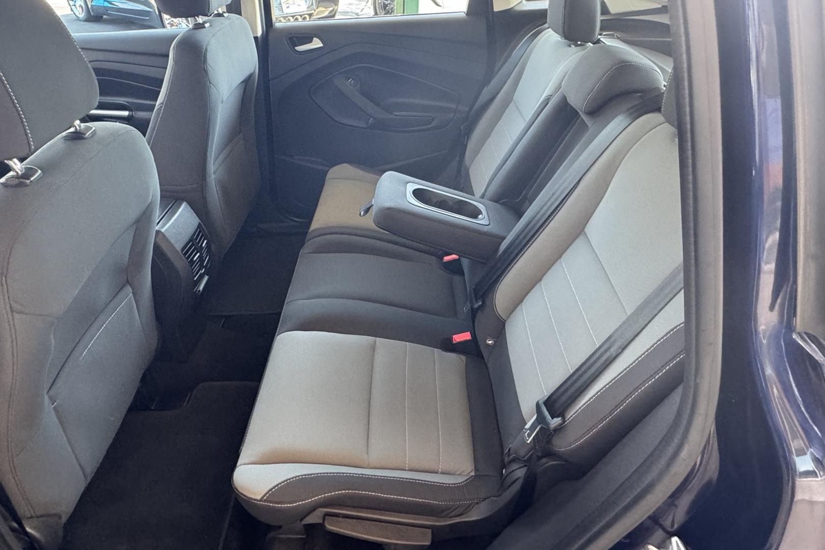2016 Blue /Gray Ford C-Max Hybrid SE (1FADP5AU7GL) with an 4 Cyl 2.0 Liter Hybrid engine, Automatic transmission, located at 2304 W. Main St., Boise, ID, 83702, (208) 342-7777, 43.622105, -116.218658 - Photo#6