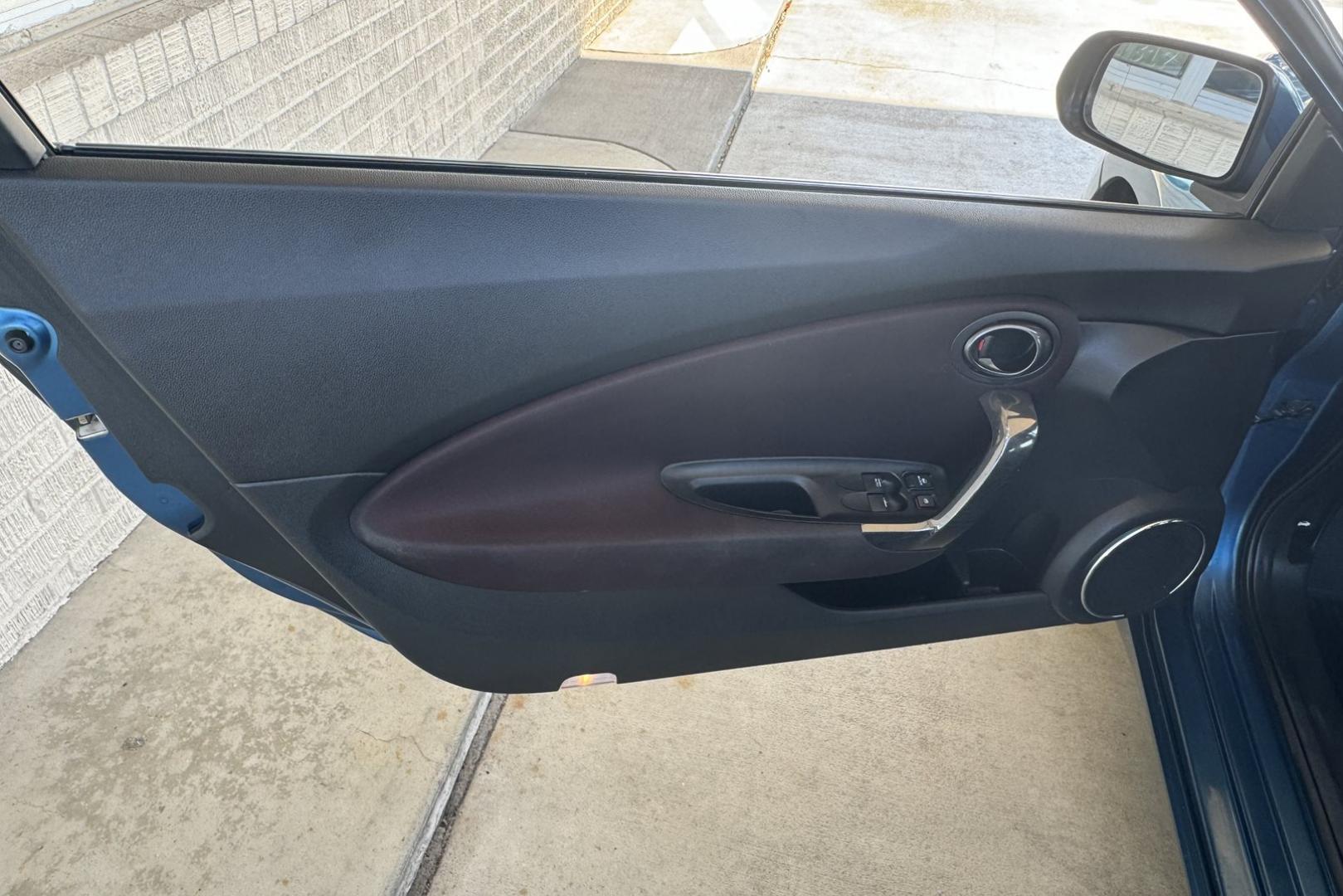 2013 North Shore Blue Pearl /Black Honda CR-Z EX EX (JHMZF1D66DS) with an 4 Cyl 1.5 Liter Hybrid engine, Automatic transmission, located at 2304 W. Main St., Boise, ID, 83702, (208) 342-7777, 43.622105, -116.218658 - Photo#4