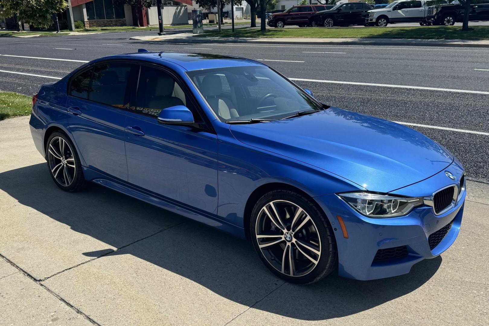 2016 Estoril Blue Metallic /Oyster Dakota Leather BMW 340i xDrive (WBA8B7C51GK) with an 6 Cyl 3.0 Liter Inline Twin Turbo engine, Automatic transmission, located at 2304 W. Main St., Boise, ID, 83702, (208) 342-7777, 43.622105, -116.218658 - Photo#1