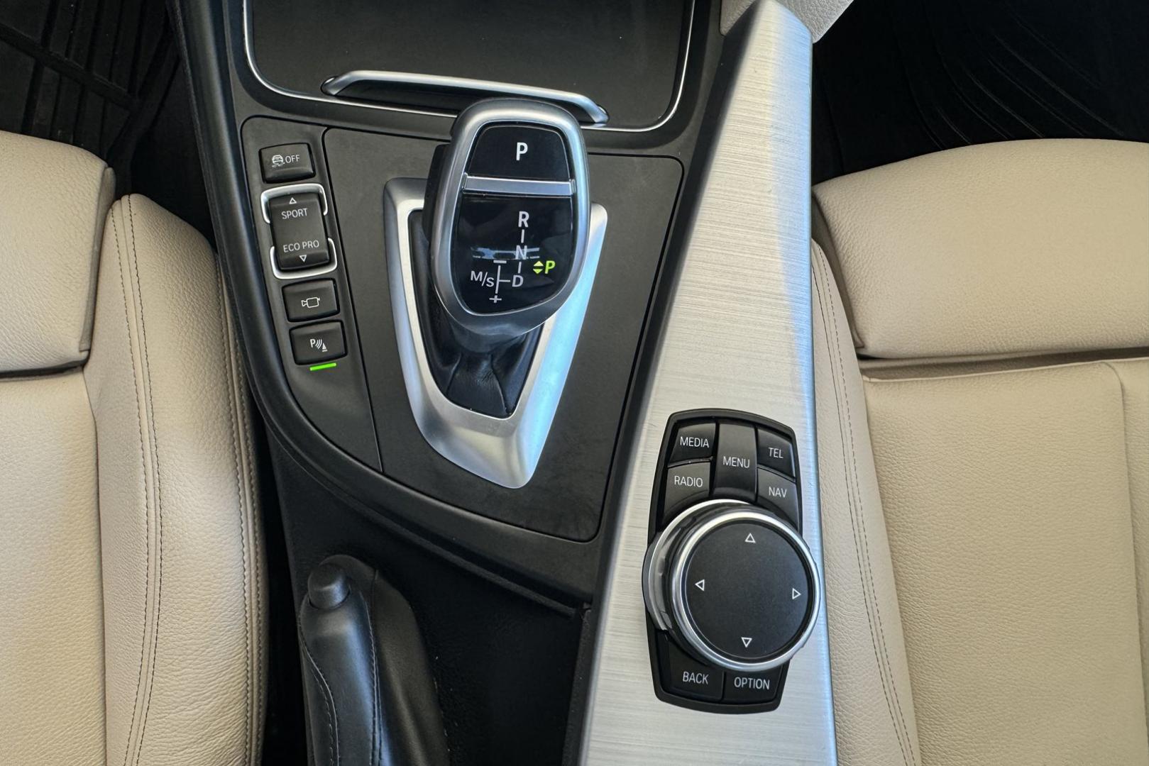 2016 Estoril Blue Metallic /Oyster Dakota Leather BMW 340i xDrive (WBA8B7C51GK) with an 6 Cyl 3.0 Liter Inline Twin Turbo engine, Automatic transmission, located at 2304 W. Main St., Boise, ID, 83702, (208) 342-7777, 43.622105, -116.218658 - Photo#18