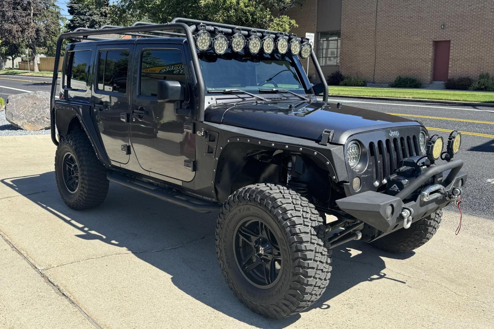 2017 Gray /Black Jeep Wrangler Unlimited Sport Sport (1C4BJWDG6HL) with an V6 3.6 Liter engine, 6 Speed Manual transmission, located at 2304 W. Main St., Boise, ID, 83702, (208) 342-7777, 43.622105, -116.218658 - Photo#1
