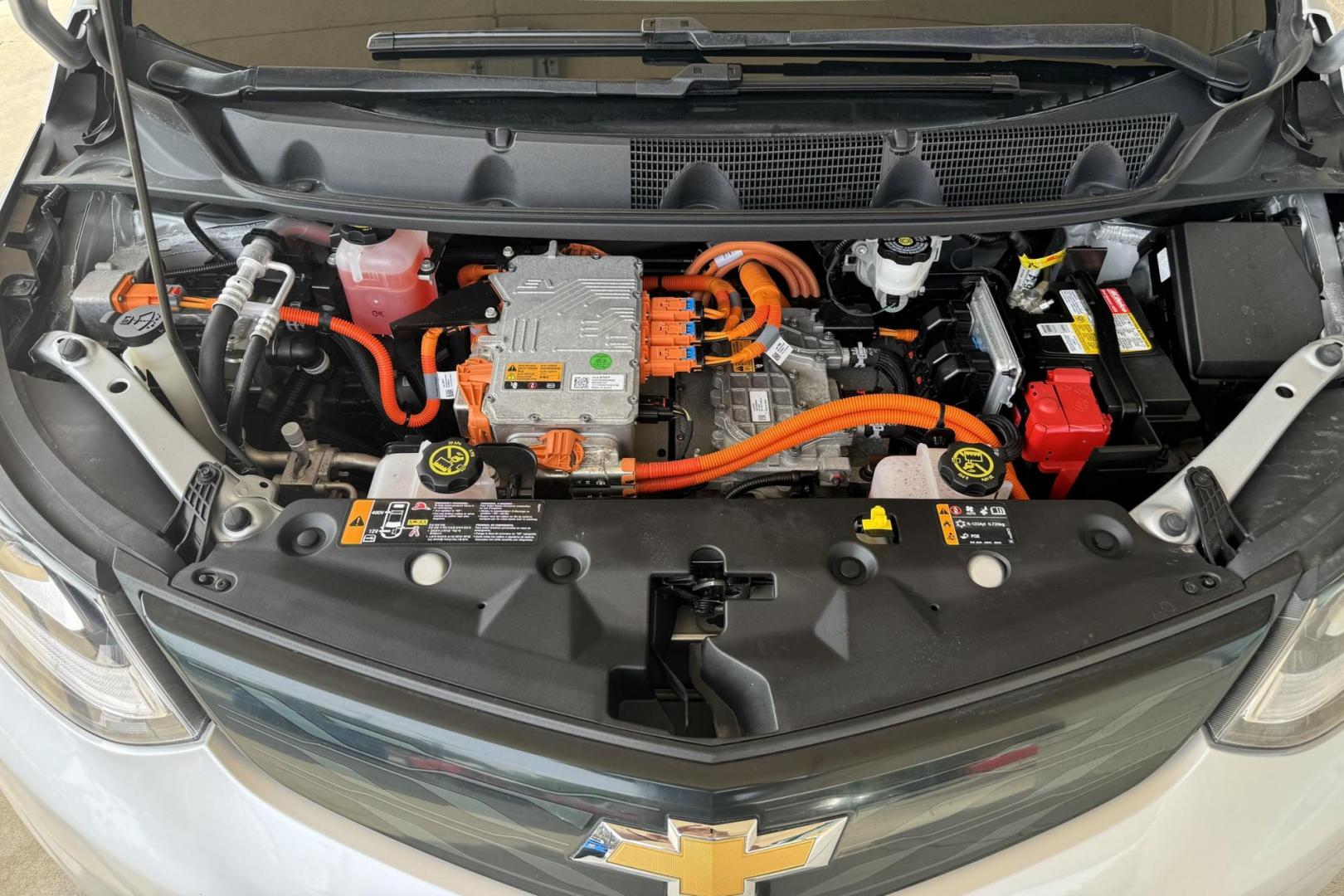 2018 Silver Ice Metallic /Dark Galvanized Gray Chevrolet Bolt Premier Premier (1G1FX6S06J4) with an 60 kWh engine, Automatic transmission, located at 2304 W. Main St., Boise, ID, 83702, (208) 342-7777, 43.622105, -116.218658 - Photo#16