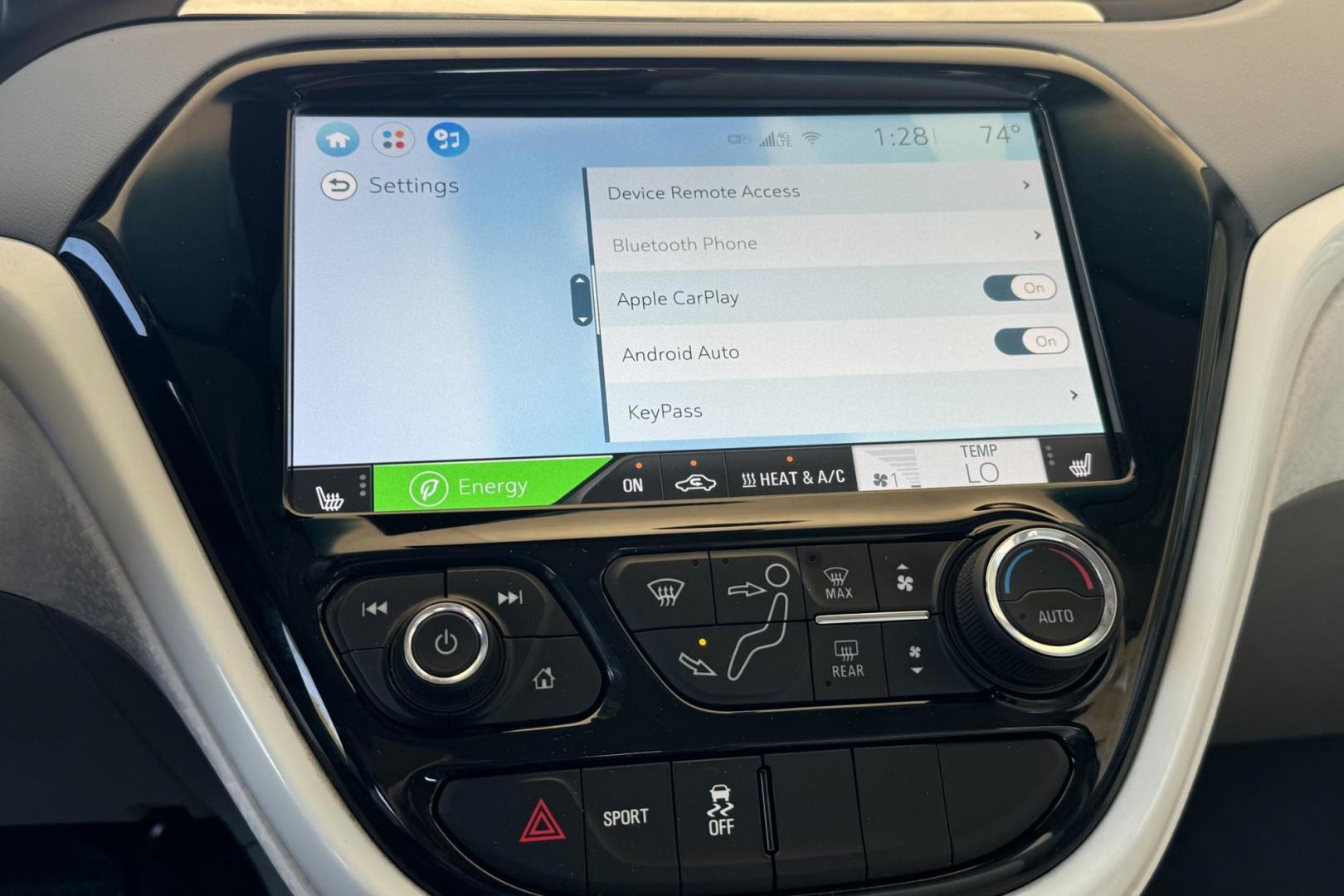 2018 Kinetic Blue Metallic /Light Ash Gray/Ceramic White Chevrolet Bolt Premier Premier (1G1FX6S07J4) with an 60 kWh engine, Automatic transmission, located at 2304 W. Main St., Boise, ID, 83702, (208) 342-7777, 43.622105, -116.218658 - Remaining Factory Battery Warranty Until July of 2032 or 146,672 Miles! New Tires Too! - Photo#7