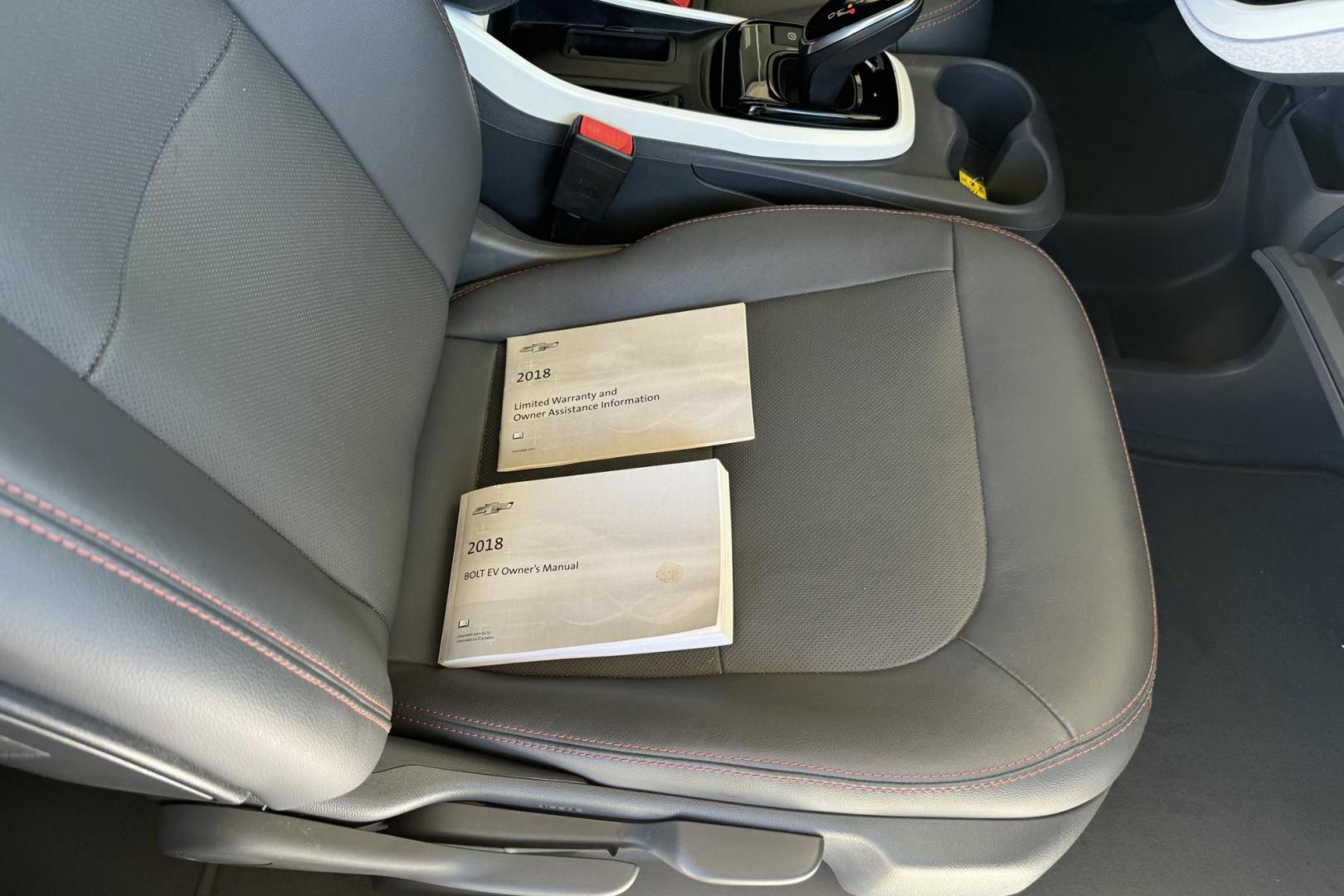 2018 Summit White /Dark Galvanized Gray Chevrolet Bolt Premier Premier (1G1FX6S07J4) with an 60 kWh engine, Automatic transmission, located at 2304 W. Main St., Boise, ID, 83702, (208) 342-7777, 43.622105, -116.218658 - New Tires! Highly Optioned! - Photo#15