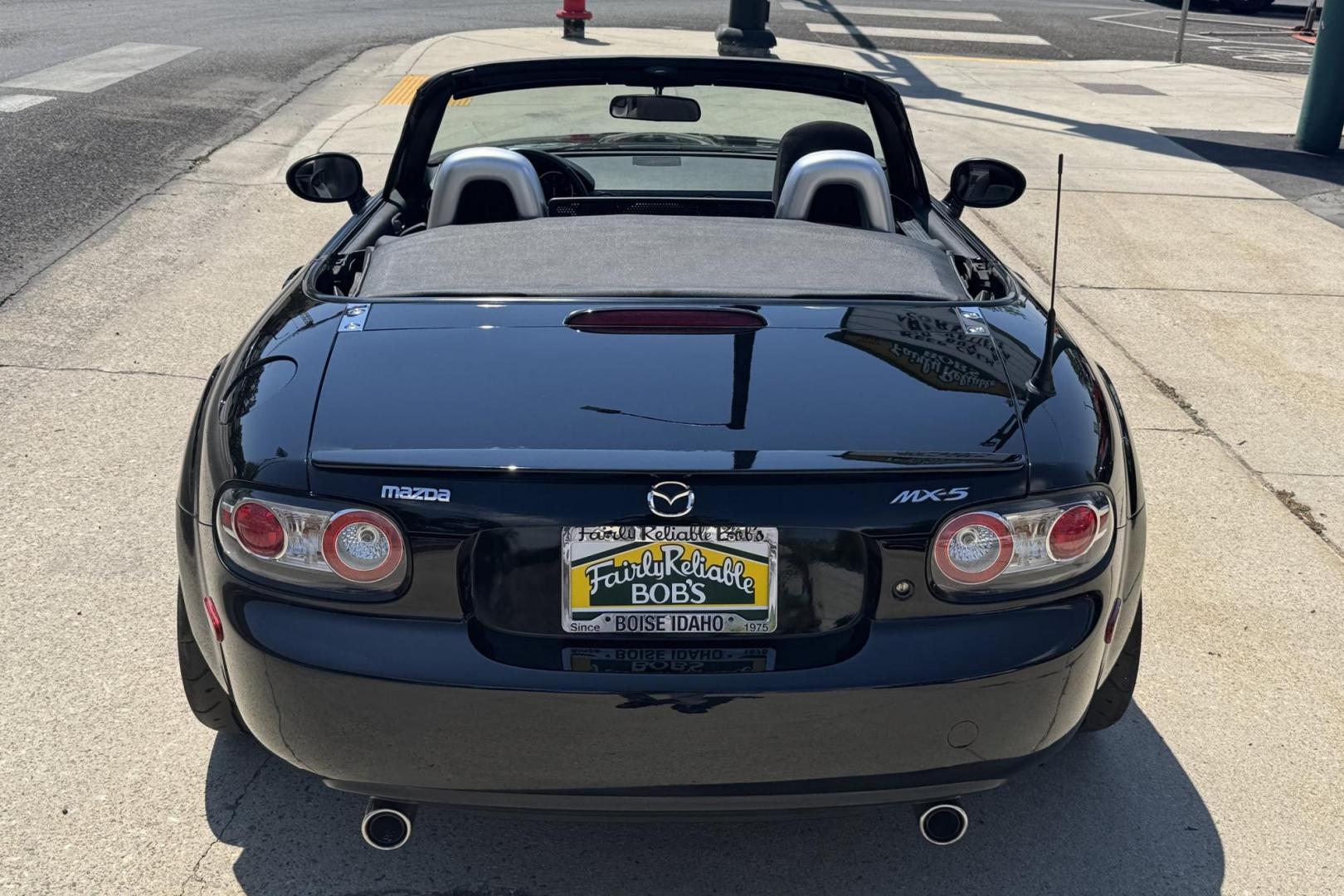 2006 Black /Black Mazda Miata MX-5 Sport (JM1NC25F660) with an 4 Cyl 2.0 Liter engine, 6 Speed Manual transmission, located at 2304 W. Main St., Boise, ID, 83702, (208) 342-7777, 43.622105, -116.218658 - Idaho Car From New! Great Example Of A Clean Miata! - Photo#2