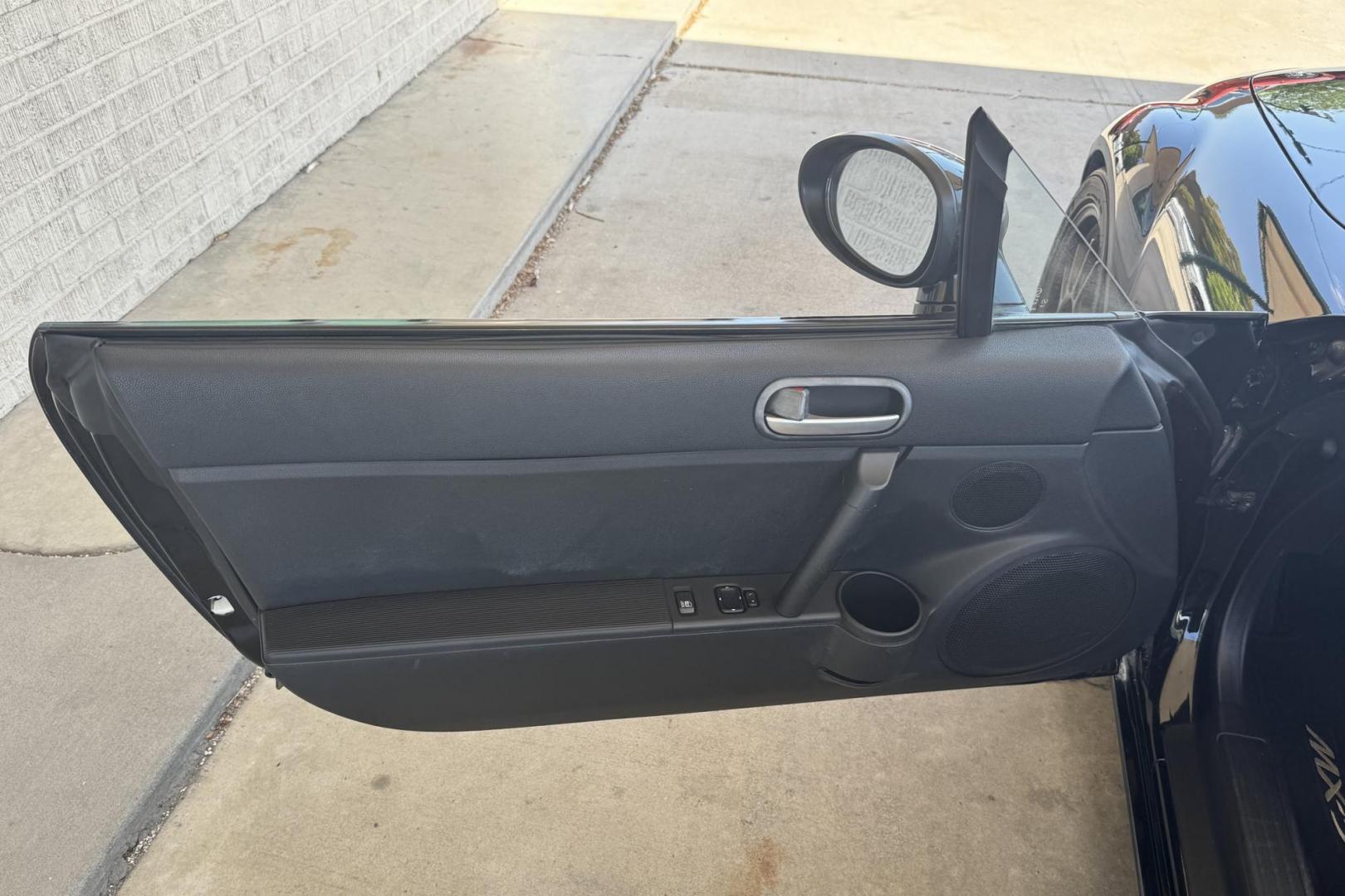 2006 Black /Black Mazda Miata MX-5 Sport (JM1NC25F660) with an 4 Cyl 2.0 Liter engine, 6 Speed Manual transmission, located at 2304 W. Main St., Boise, ID, 83702, (208) 342-7777, 43.622105, -116.218658 - Idaho Car From New! Great Example Of A Clean Miata! - Photo#4
