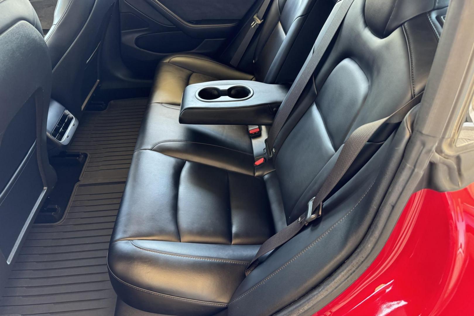 2018 Red Muti-Coat /Black Tesla Model 3 LR (5YJ3E1EA9JF) with an 75 kWh engine, Automatic transmission, located at 2304 W. Main St., Boise, ID, 83702, (208) 342-7777, 43.622105, -116.218658 - Photo#8