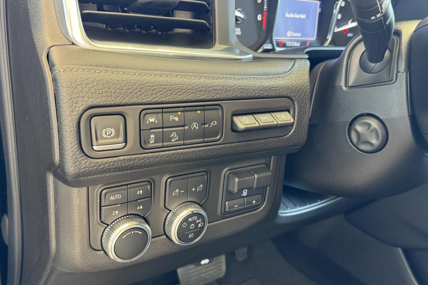 2021 Onyx Black /Jet Black GMC Yukon XL Denali (1GKS2JKL6MR) with an V8 6.2 Liter engine, Automatic 10 Speed transmission, located at 2304 W. Main St., Boise, ID, 83702, (208) 342-7777, 43.622105, -116.218658 - Highly Optioned And Extremely Clean Yukon XL Denali! - Photo#15