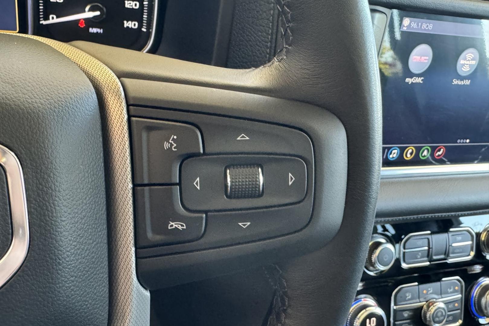 2021 Onyx Black /Jet Black GMC Yukon XL Denali (1GKS2JKL6MR) with an V8 6.2 Liter engine, Automatic 10 Speed transmission, located at 2304 W. Main St., Boise, ID, 83702, (208) 342-7777, 43.622105, -116.218658 - Highly Optioned And Extremely Clean Yukon XL Denali! - Photo#19