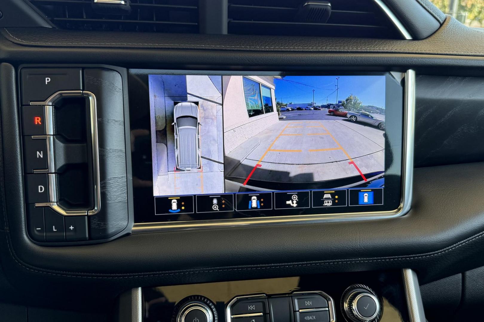 2021 Onyx Black /Jet Black GMC Yukon XL Denali (1GKS2JKL6MR) with an V8 6.2 Liter engine, Automatic 10 Speed transmission, located at 2304 W. Main St., Boise, ID, 83702, (208) 342-7777, 43.622105, -116.218658 - Highly Optioned And Extremely Clean Yukon XL Denali! - Photo#5