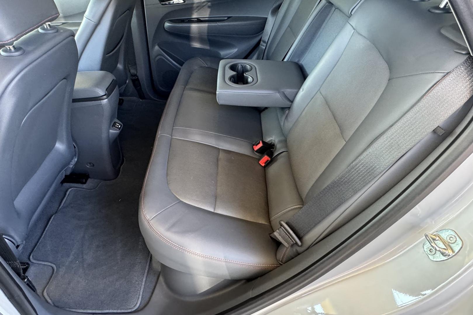 2018 Silver Ice Metallic /Dark Galvanized Gray Chevrolet Bolt Premier Premier (1G1FX6S07J4) with an 60 kWh engine, Automatic transmission, located at 2304 W. Main St., Boise, ID, 83702, (208) 342-7777, 43.622105, -116.218658 - Remaining Factory Battery Warranty Until July of 2032 or 121,200 Miles! - Photo#11