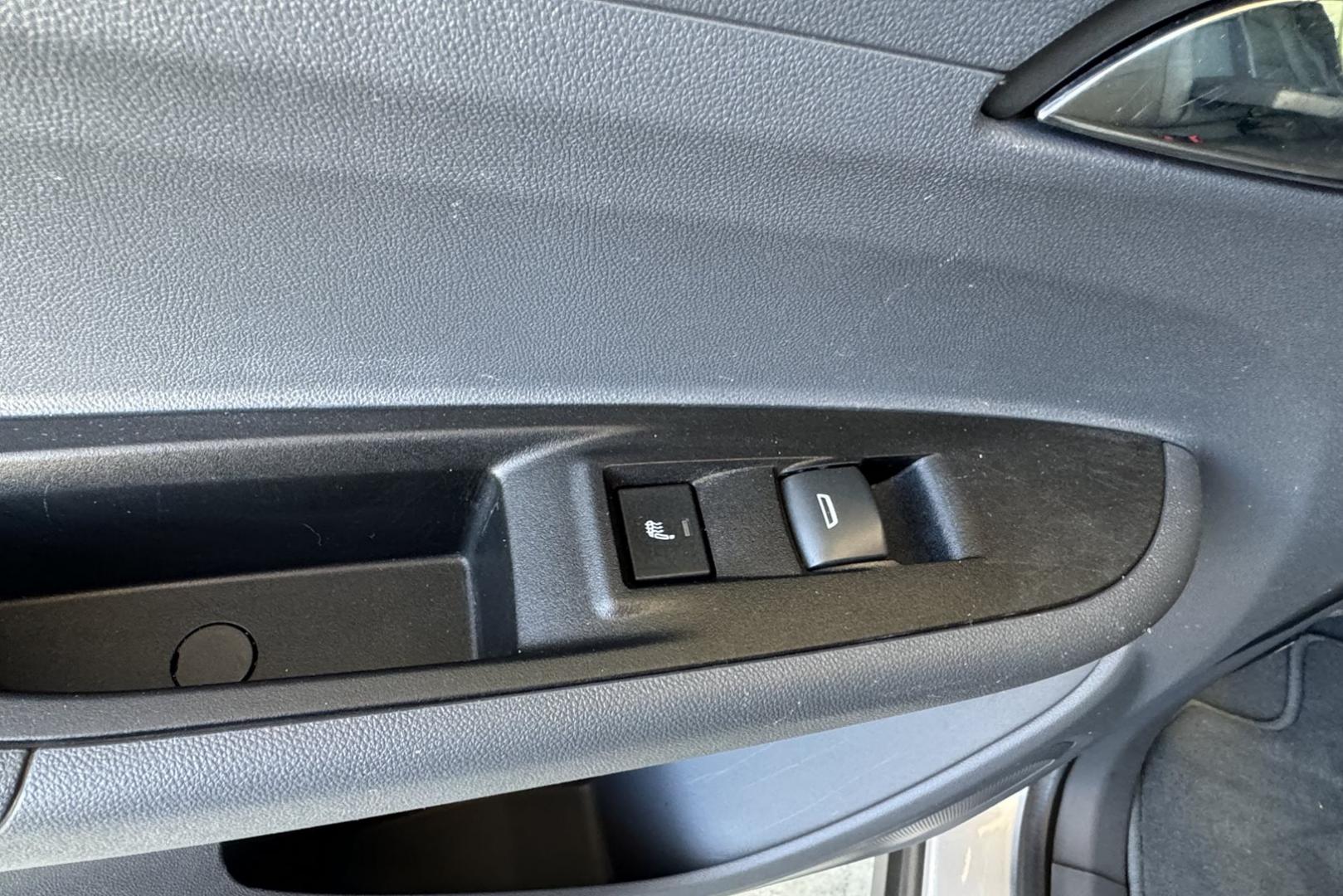 2018 Silver Ice Metallic /Dark Galvanized Gray Chevrolet Bolt Premier Premier (1G1FX6S07J4) with an 60 kWh engine, Automatic transmission, located at 2304 W. Main St., Boise, ID, 83702, (208) 342-7777, 43.622105, -116.218658 - Remaining Factory Battery Warranty Until July of 2032 or 121,200 Miles! - Photo#14