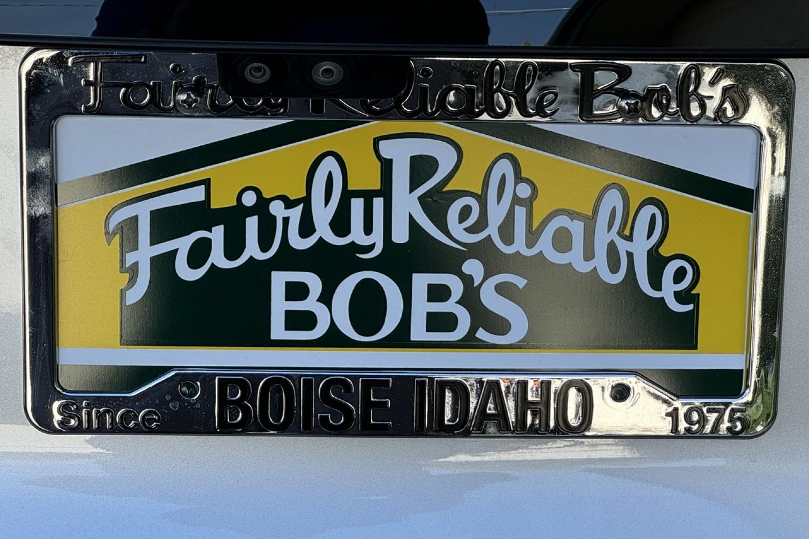 2018 Silver Ice Metallic /Dark Galvanized Gray Chevrolet Bolt Premier Premier (1G1FX6S07J4) with an 60 kWh engine, Automatic transmission, located at 2304 W. Main St., Boise, ID, 83702, (208) 342-7777, 43.622105, -116.218658 - Remaining Factory Battery Warranty Until July of 2032 or 121,200 Miles! - Photo#21