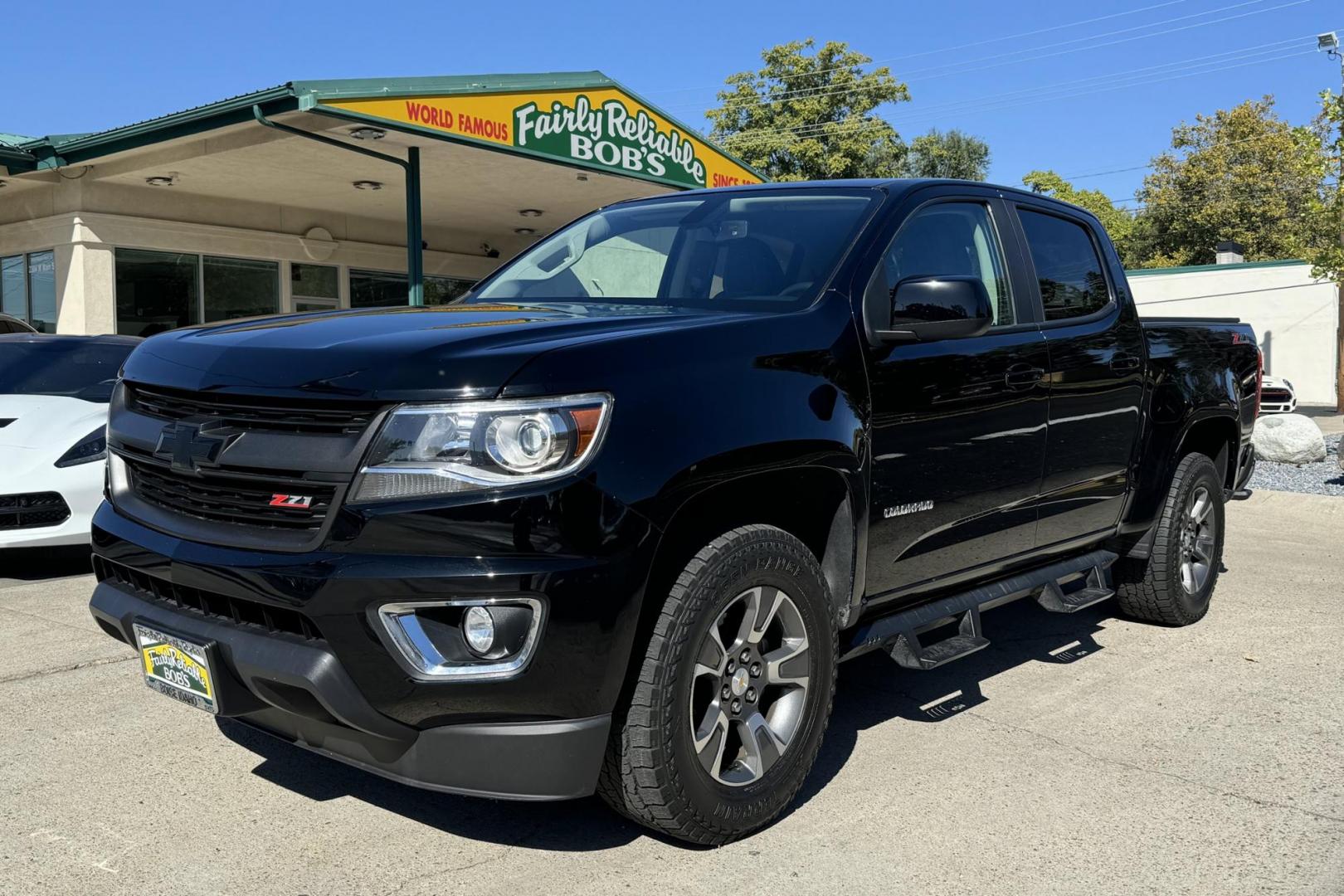 2018 Black /Black Chevrolet Colorado Crew Cab Z71 (1GCGTDEN3H1) with an V6 3.6 Liter engine, Automatic 8 Speed transmission, located at 2304 W. Main St., Boise, ID, 83702, (208) 342-7777, 43.622105, -116.218658 - Clean V6 Colorado! - Photo#0