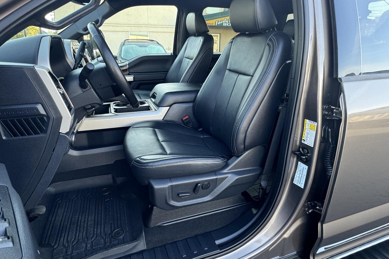 2022 Stone Gray Metallic /Black Ford F-350 Super Duty Crew Cab Lariat (1FT8W3BT3NE) with an V8 6.7 Liter Turbo Diesel engine, Automatic 10 Speed transmission, located at 2304 W. Main St., Boise, ID, 83702, (208) 342-7777, 43.622105, -116.218658 - One Owner USA Diesel Powered Ford! - Photo#12