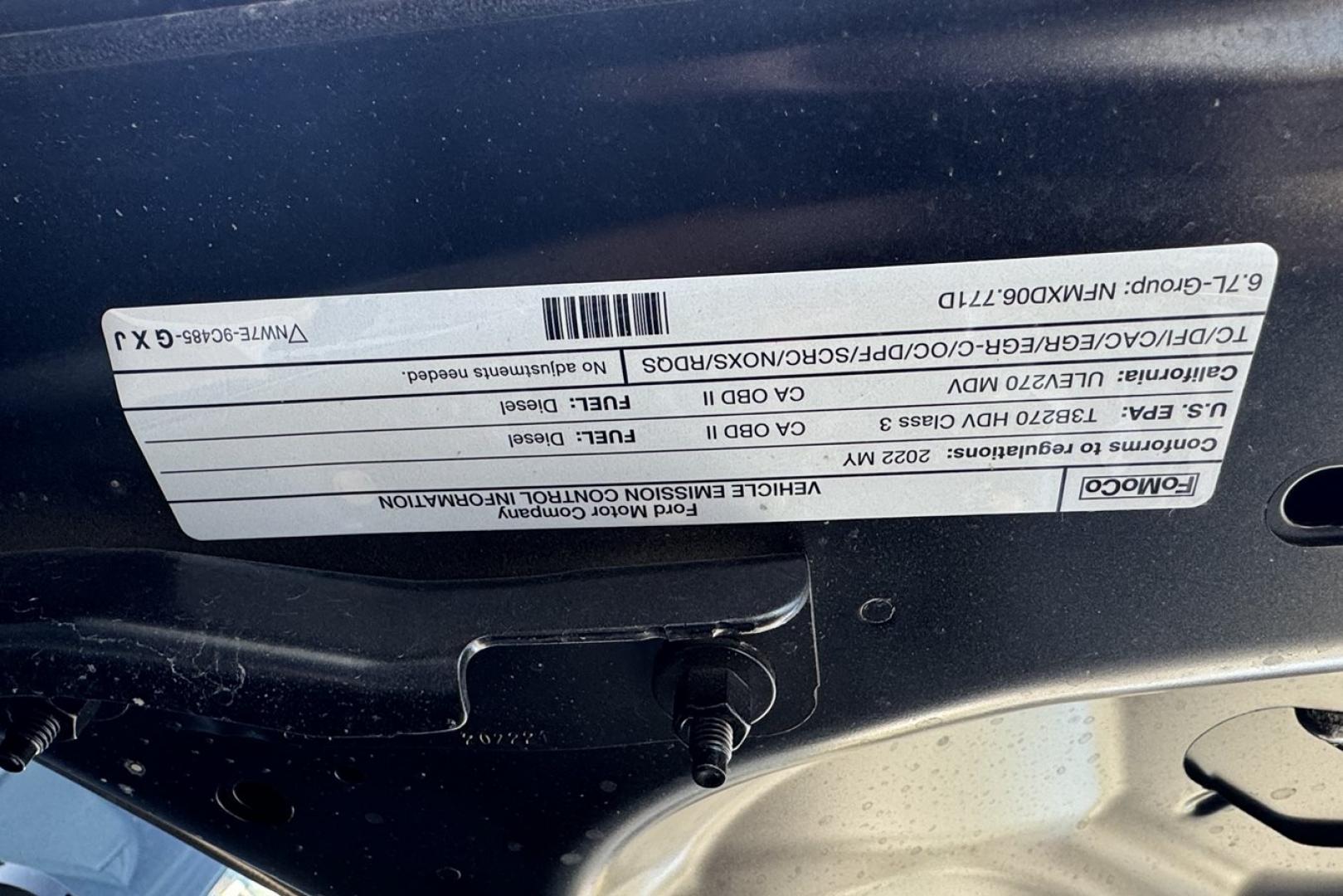 2022 Stone Gray Metallic /Black Ford F-350 Super Duty Crew Cab Lariat (1FT8W3BT3NE) with an V8 6.7 Liter Turbo Diesel engine, Automatic 10 Speed transmission, located at 2304 W. Main St., Boise, ID, 83702, (208) 342-7777, 43.622105, -116.218658 - One Owner USA Diesel Powered Ford! - Photo#20
