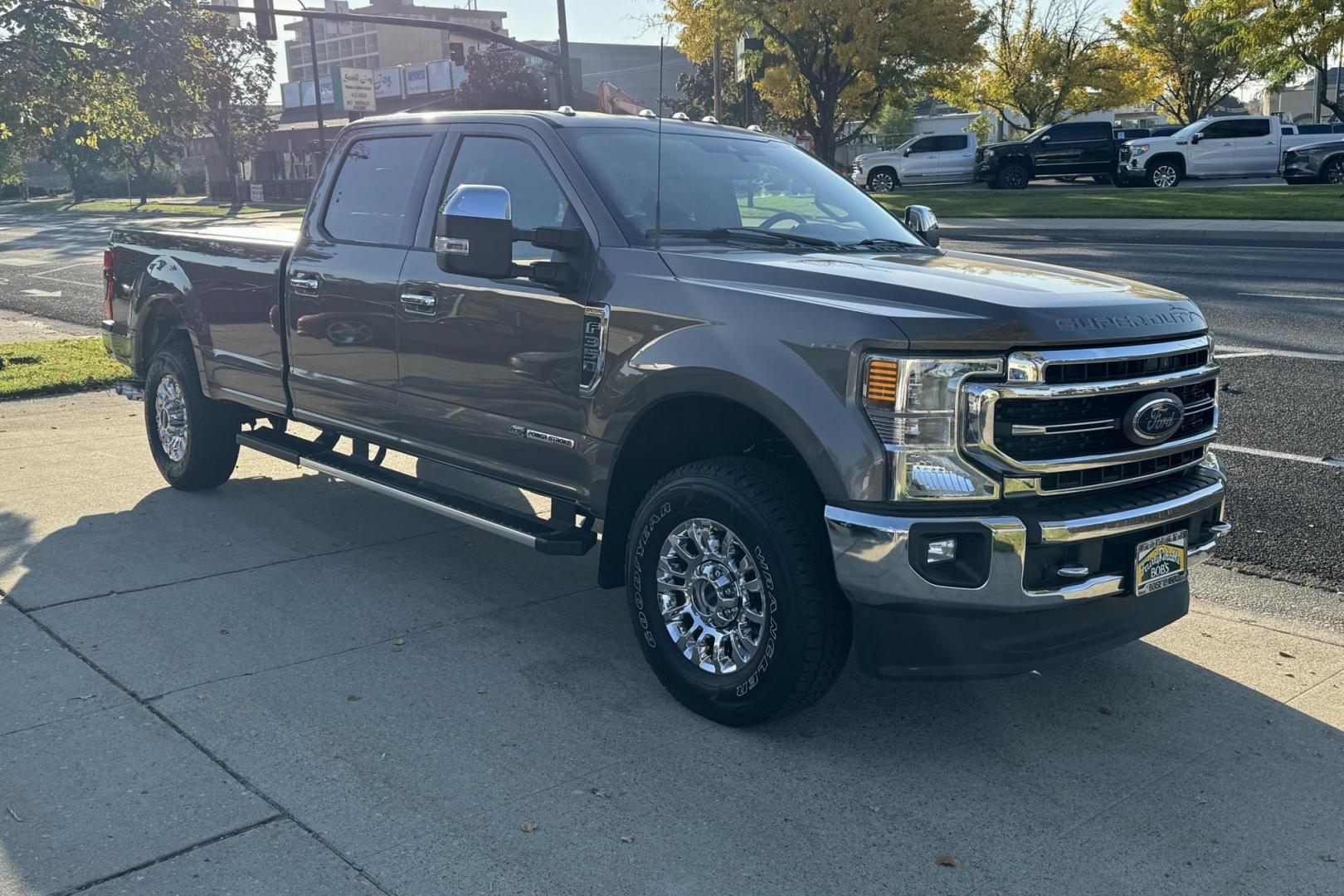 2022 Stone Gray Metallic /Black Ford F-350 Super Duty Crew Cab Lariat (1FT8W3BT3NE) with an V8 6.7 Liter Turbo Diesel engine, Automatic 10 Speed transmission, located at 2304 W. Main St., Boise, ID, 83702, (208) 342-7777, 43.622105, -116.218658 - One Owner USA Diesel Powered Ford! - Photo#2