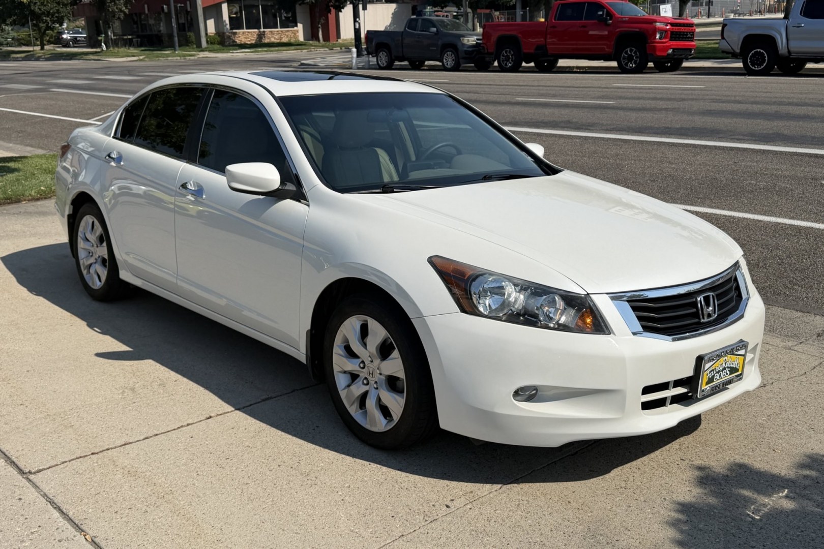 2010 White Diamond Pearl /Tan Honda Accord EX (1HGCP3F75AA) with an V6 3.5 Liter engine, Automatic transmission, located at 2304 W. Main St., Boise, ID, 83702, (208) 342-7777, 43.622105, -116.218658 - Backup Camera! Hard To Find! Upgraded Audio Visual System!- Photo#2