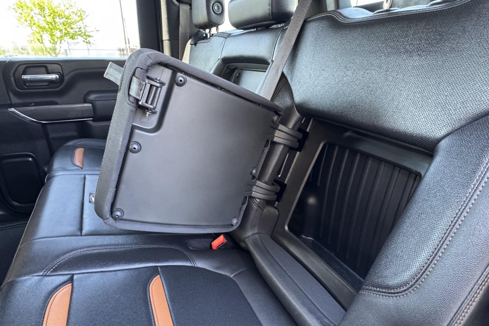 2022 Black /Black GMC Sierra 3500HD AT4 (1GT49VEY4NF) with an V8 6.6 Liter Duramax Diesel engine, Allison Automatic 10 Speed transmission, located at 2304 W. Main St., Boise, ID, 83702, (208) 342-7777, 43.622105, -116.218658 - Photo#12