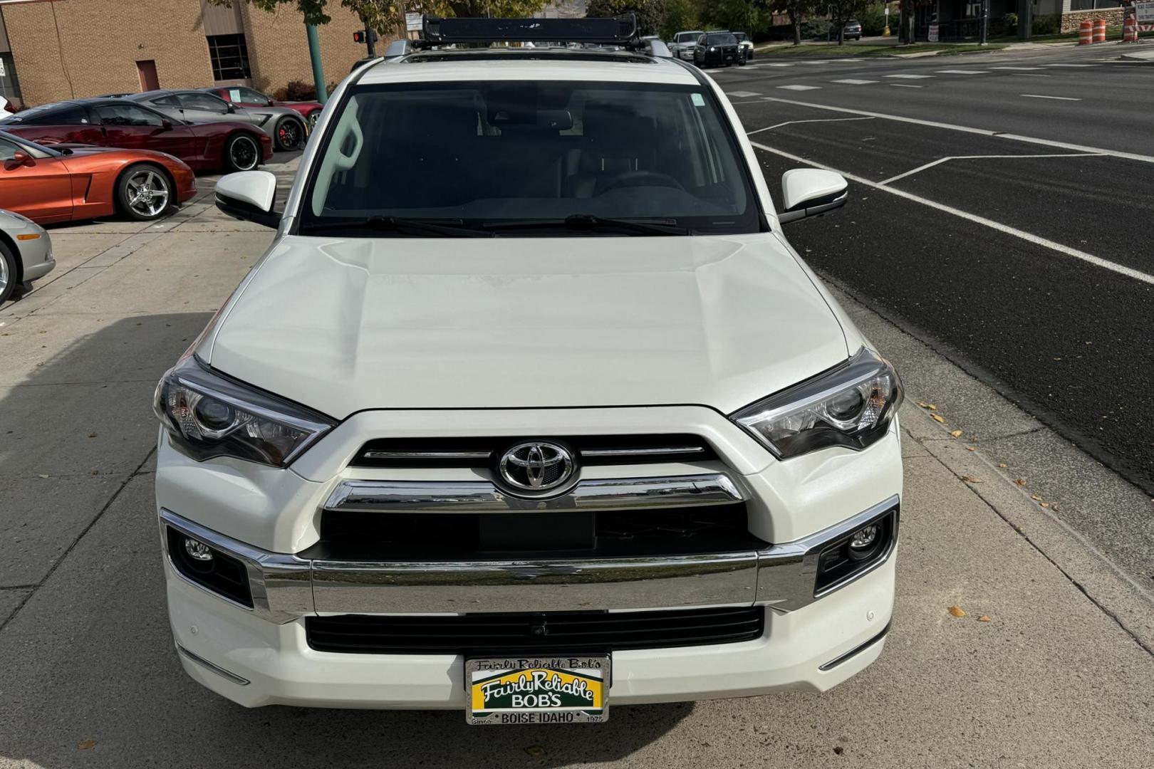 2022 Blizzard Pearl /Black Toyota 4Runner Limited (JTEKU5JR1N6) , Automatic transmission, located at 2304 W. Main St., Boise, ID, 83702, (208) 342-7777, 43.622105, -116.218658 - Photo#3
