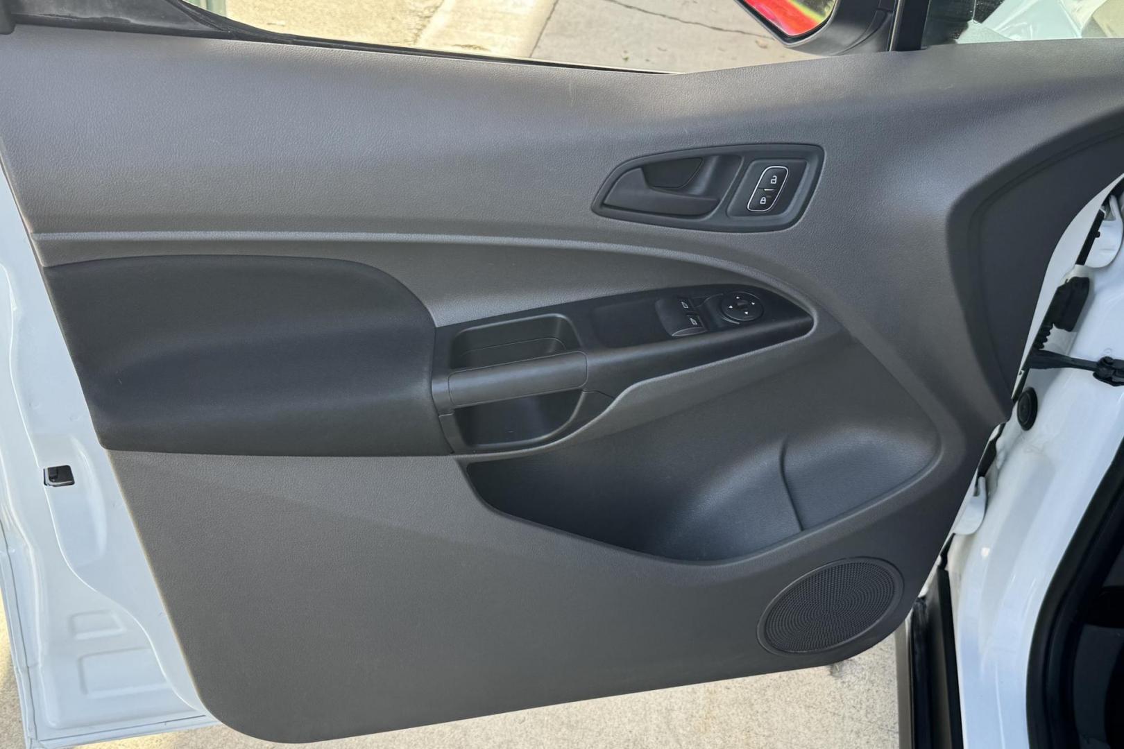 2021 Oxford White /Black Ford Transit Connect Cargo Van XL (NM0LS7E25M1) with an 4 Cyl 2.0 Liter engine, Automatic transmission, located at 2304 W. Main St., Boise, ID, 83702, (208) 342-7777, 43.622105, -116.218658 - Ready For Business Or Camper Conversion! - Photo#4