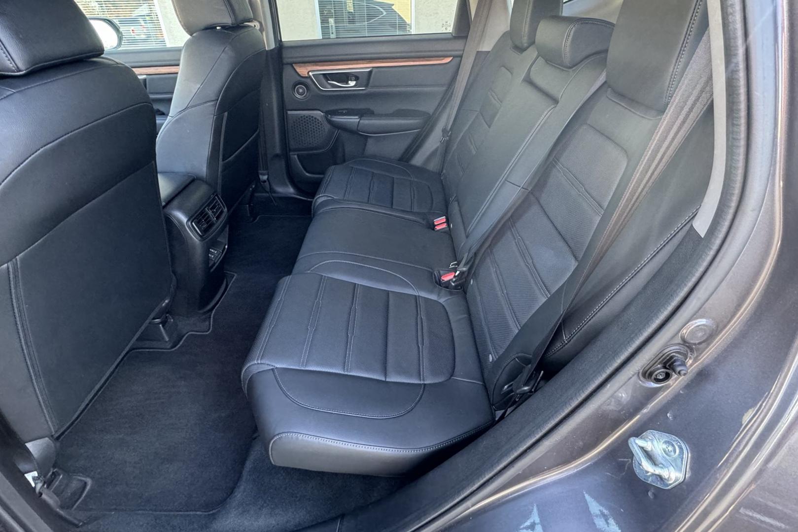 2022 Modern Steel Metallic /Black Honda CR-V EX-L (2HKRW2H87NH) with an 4 Cyl 1.5 Liter Turbo engine, Automatic transmission, located at 2304 W. Main St., Boise, ID, 83702, (208) 342-7777, 43.622105, -116.218658 - New Tires! Own The Legend! - Photo#9